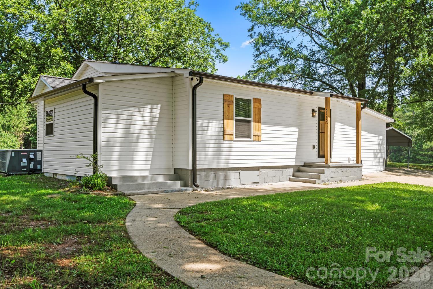5740 Crouse Road Property Photo 2