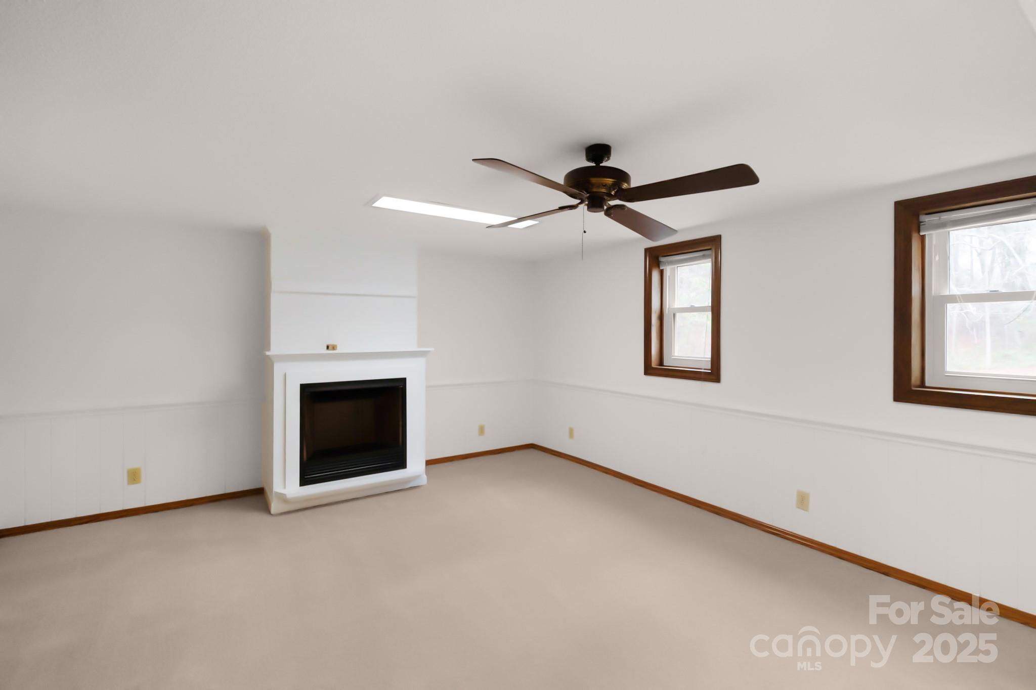 304 West Street Property Photo 15
