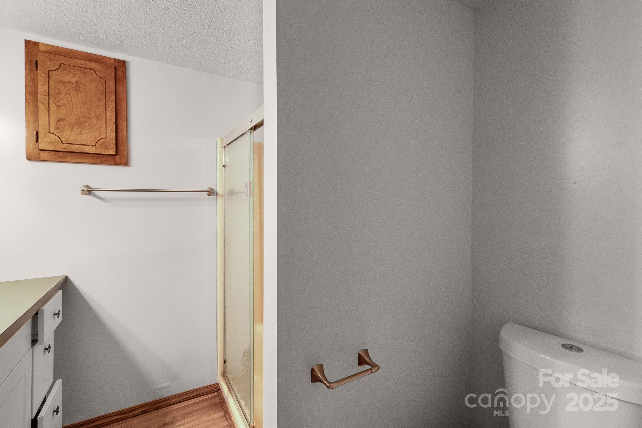 304 West Street Property Photo 18
