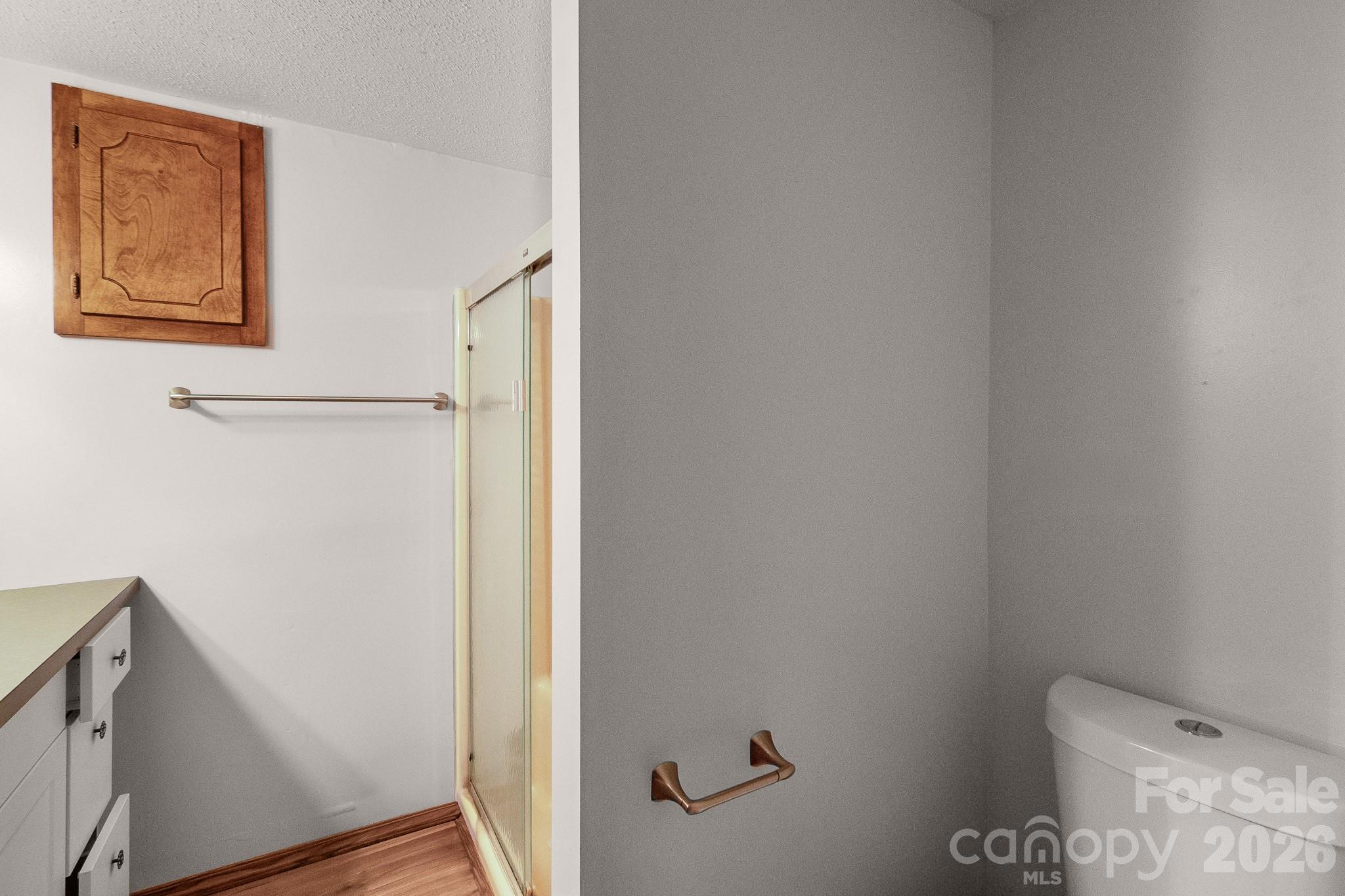 304 West Street Property Photo 18