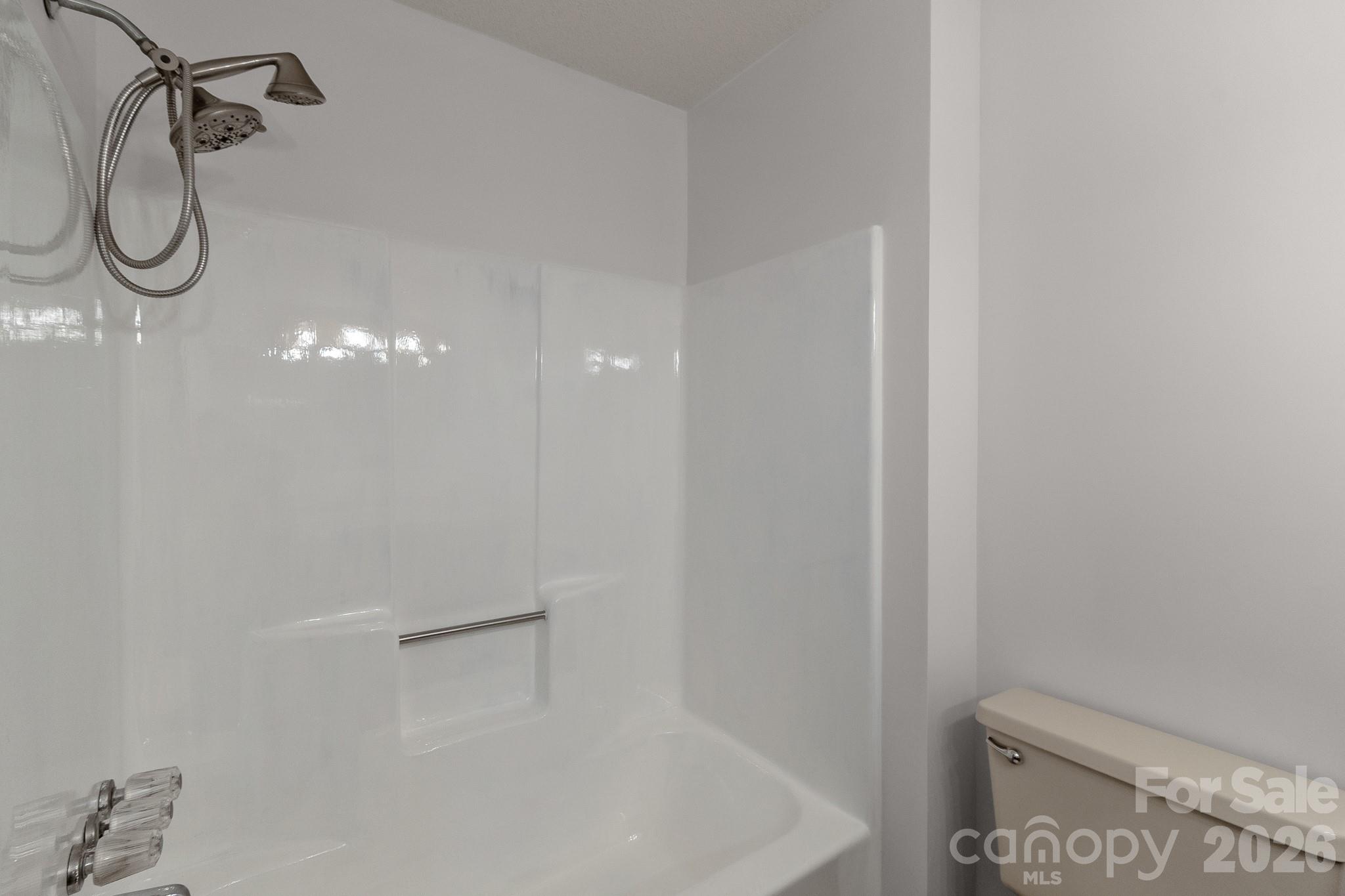 304 West Street Property Photo 39