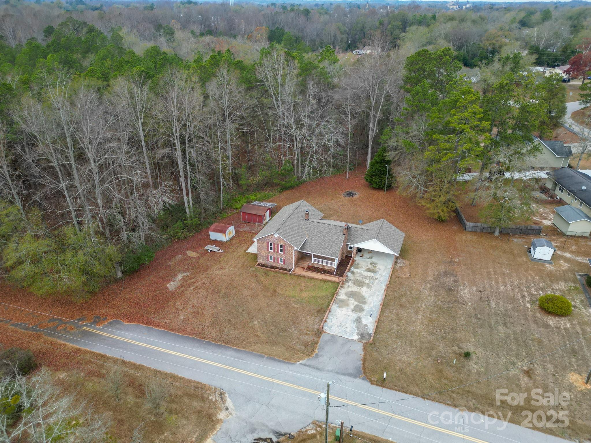 304 West Street Property Photo 46