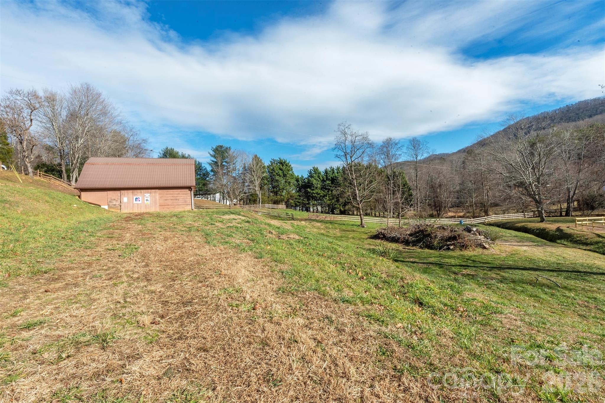366 Dix Creek #2 Road Property Photo 33