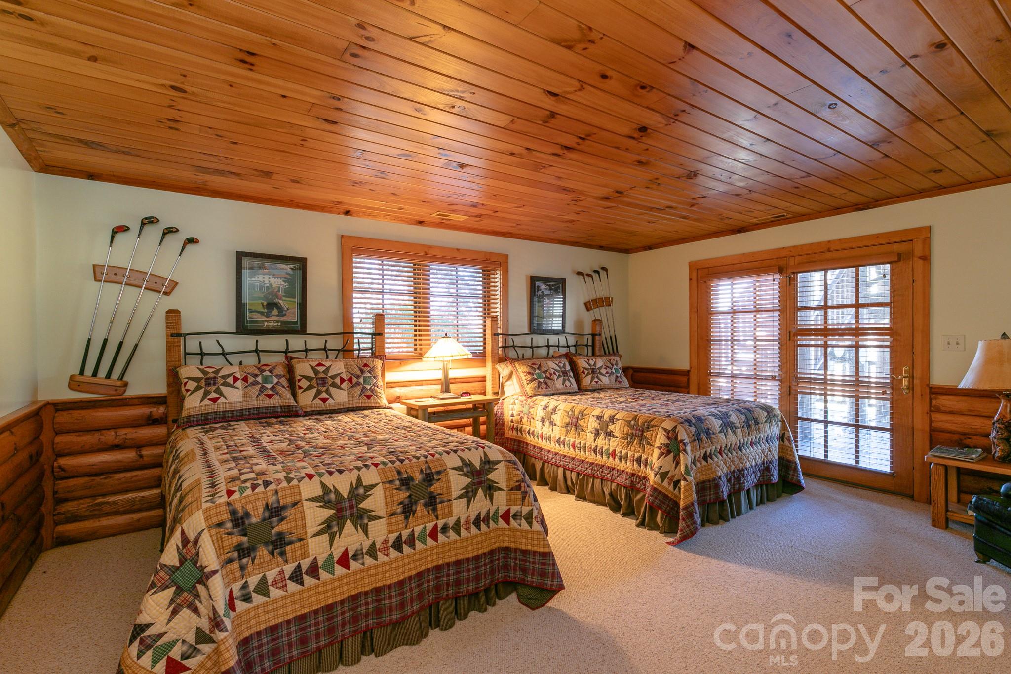 851 Austin Mountain Drive Property Photo 16