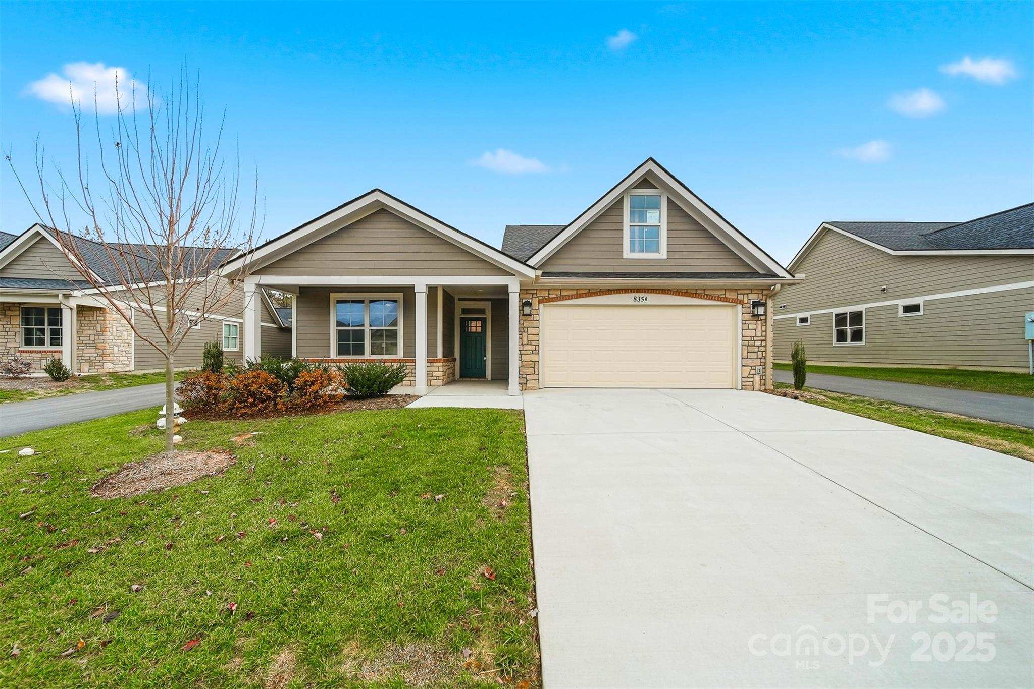 835A Wynnshire Drive Property Photo 1
