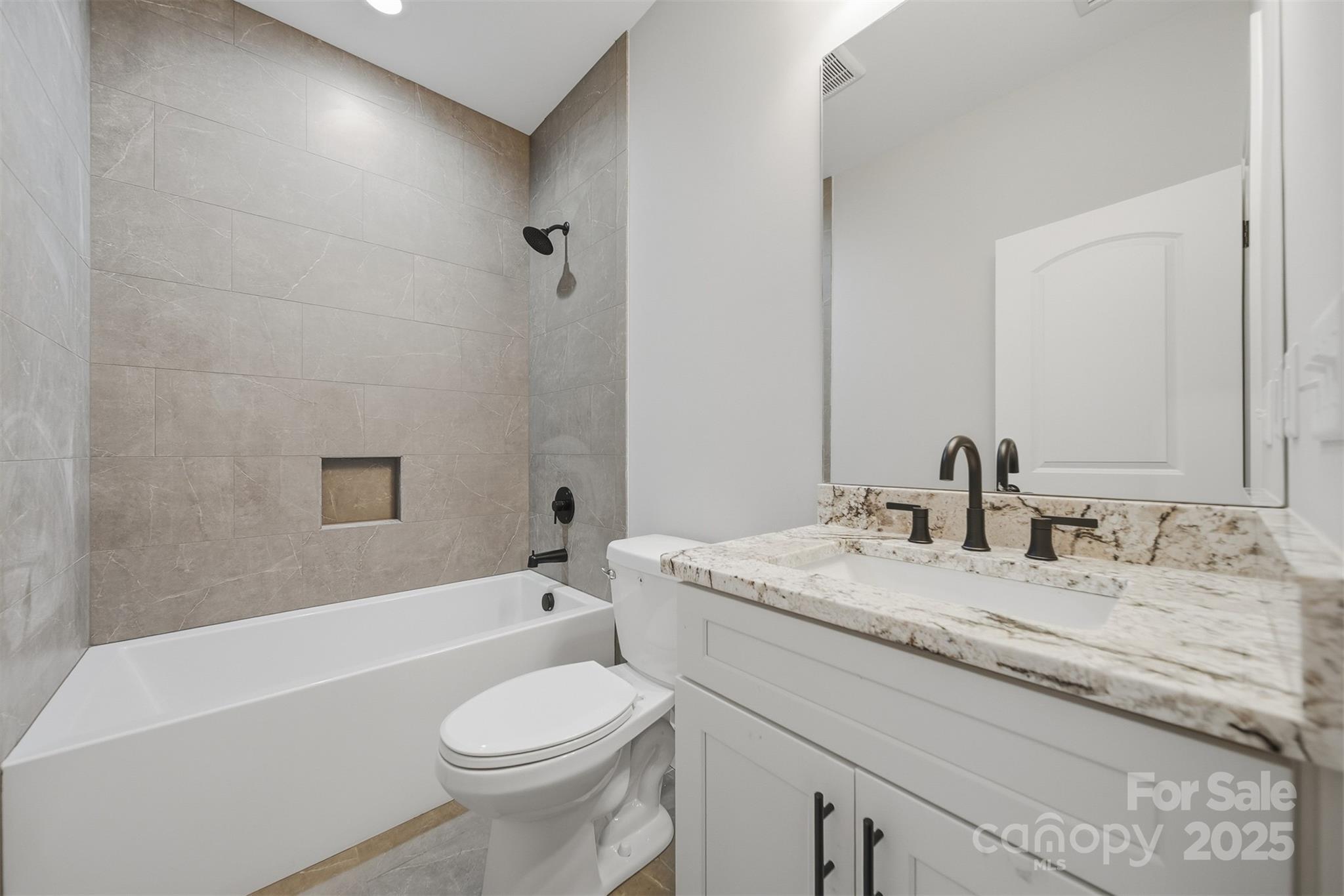 835a Wynnshire Drive Property Photo 12