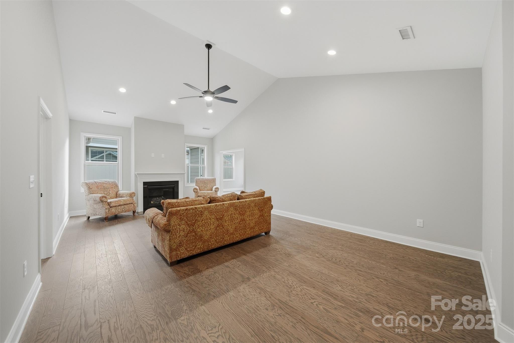 835a Wynnshire Drive Property Photo 20