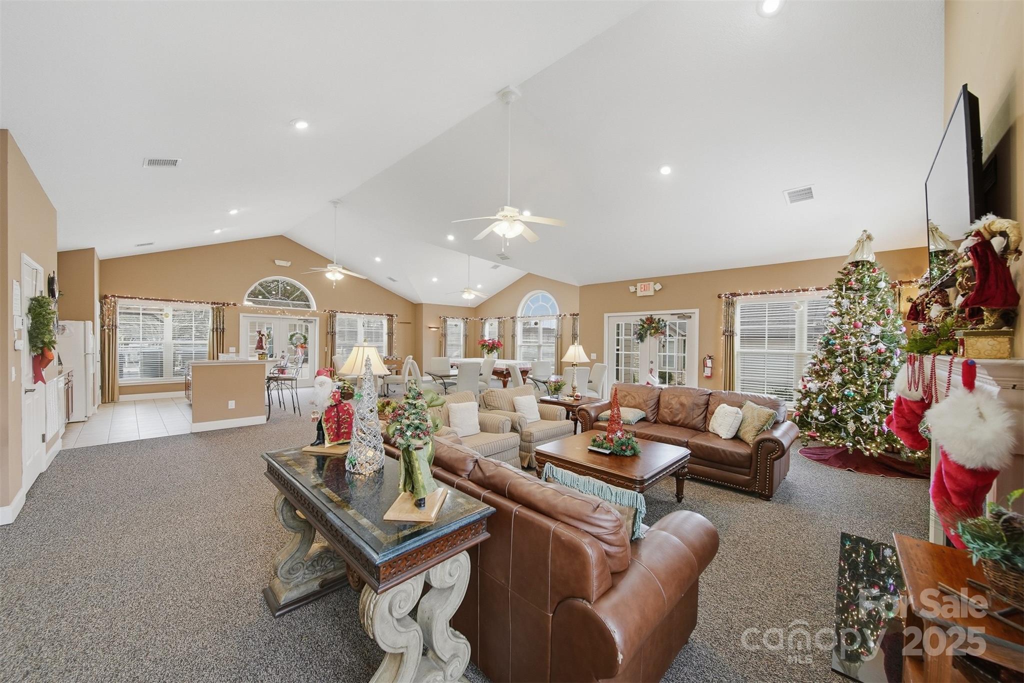 835a Wynnshire Drive Property Photo 39