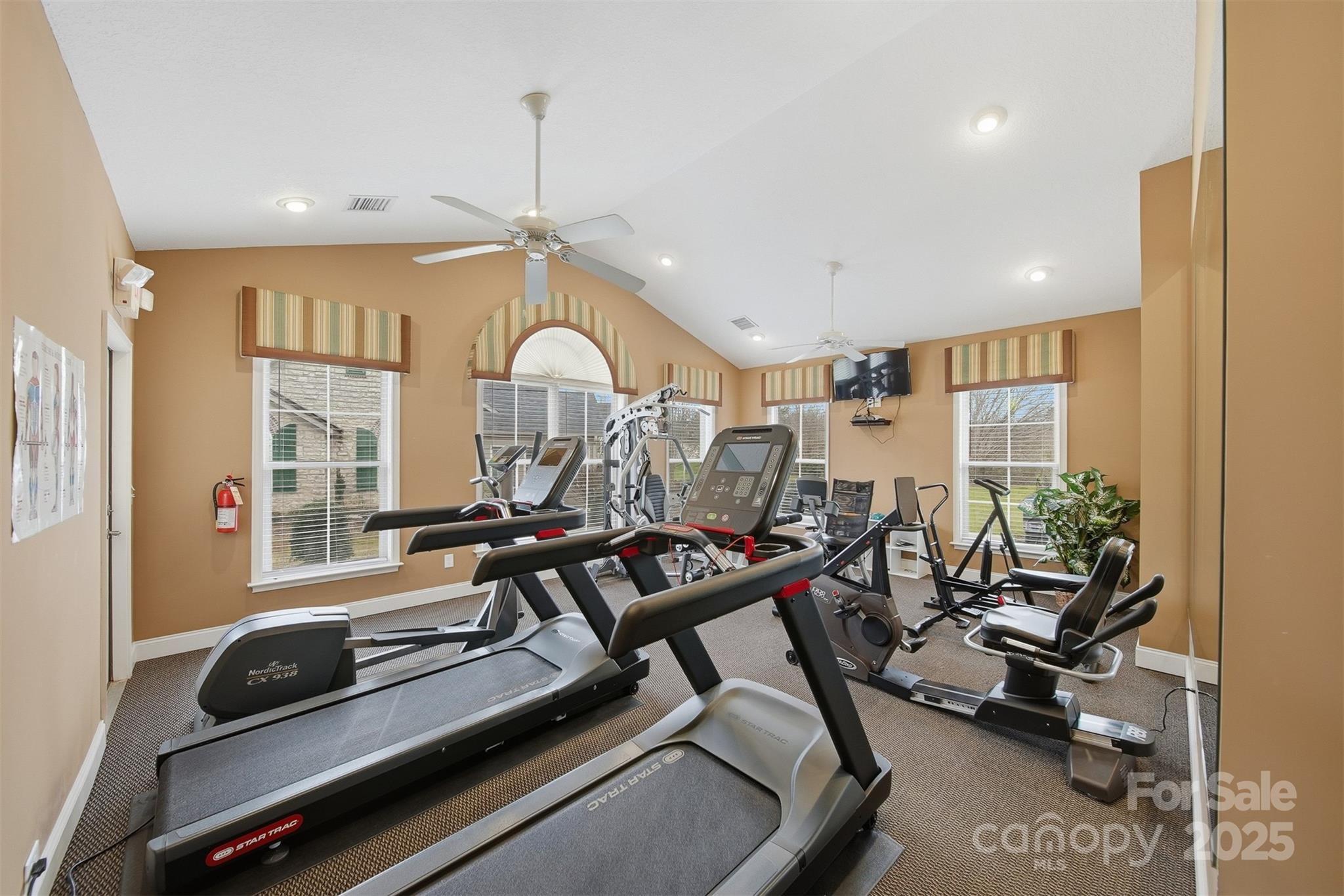 835a Wynnshire Drive Property Photo 43