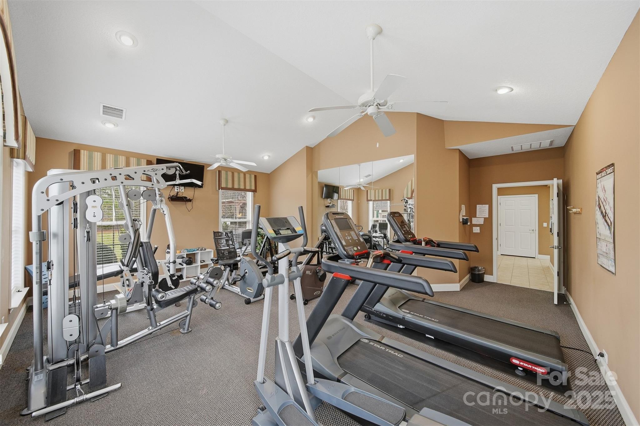 835a Wynnshire Drive Property Photo 44
