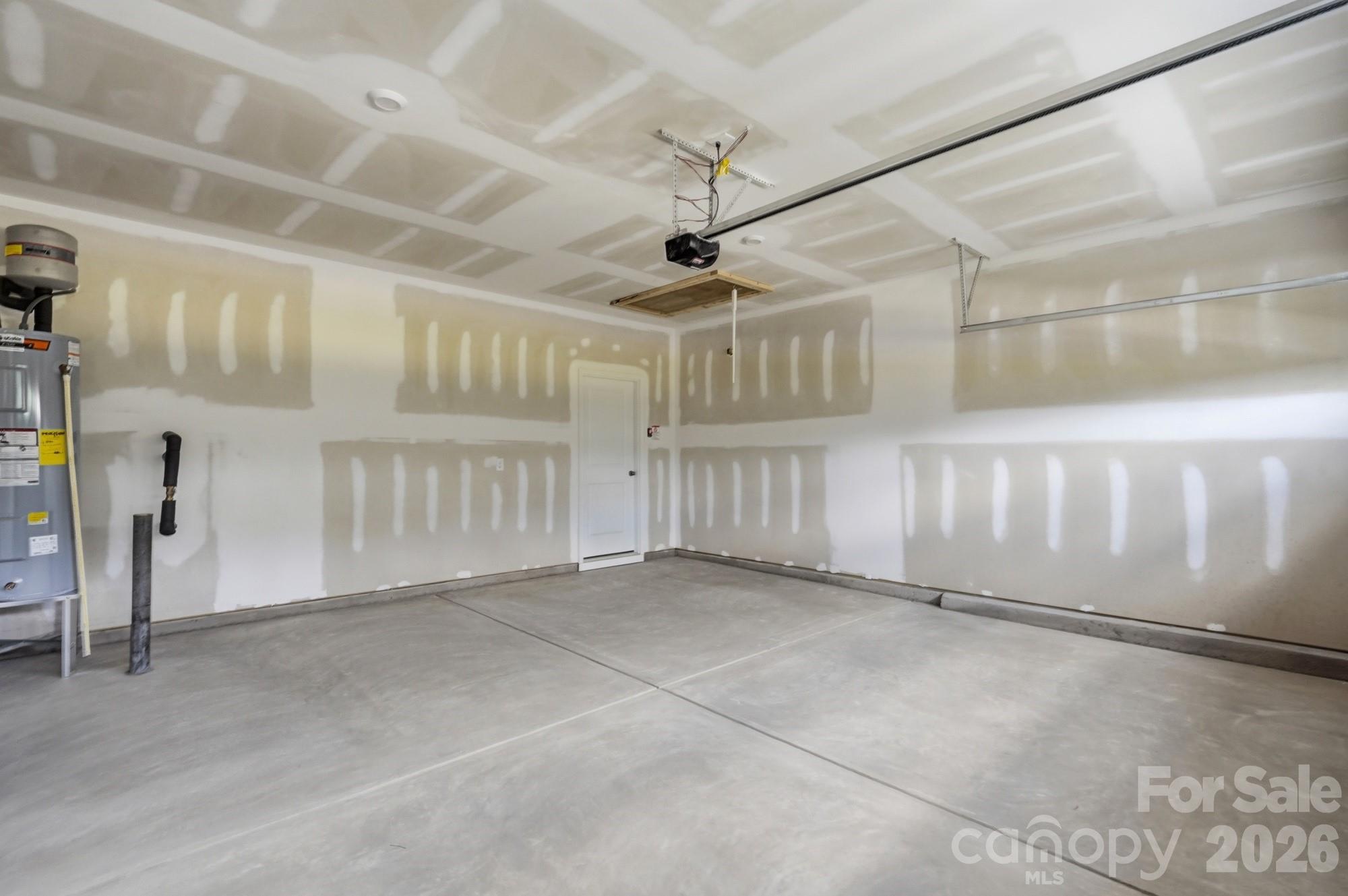 2713 Westmont Drive Property Photo 44