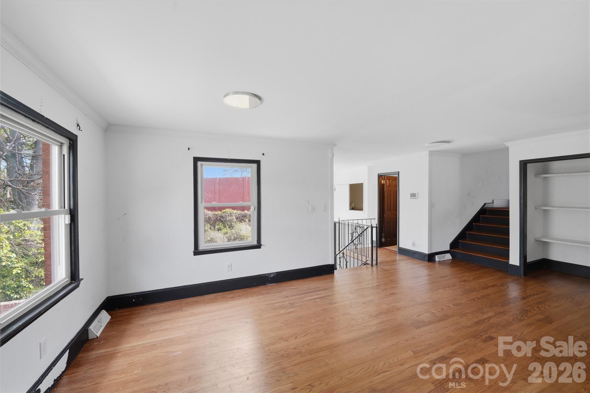 1424 Dean Street Property Photo 14