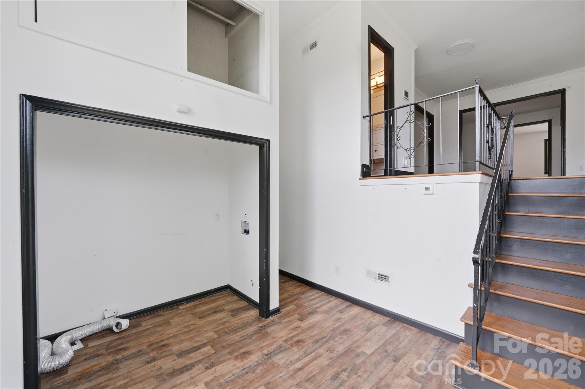 1424 Dean Street Property Photo 33