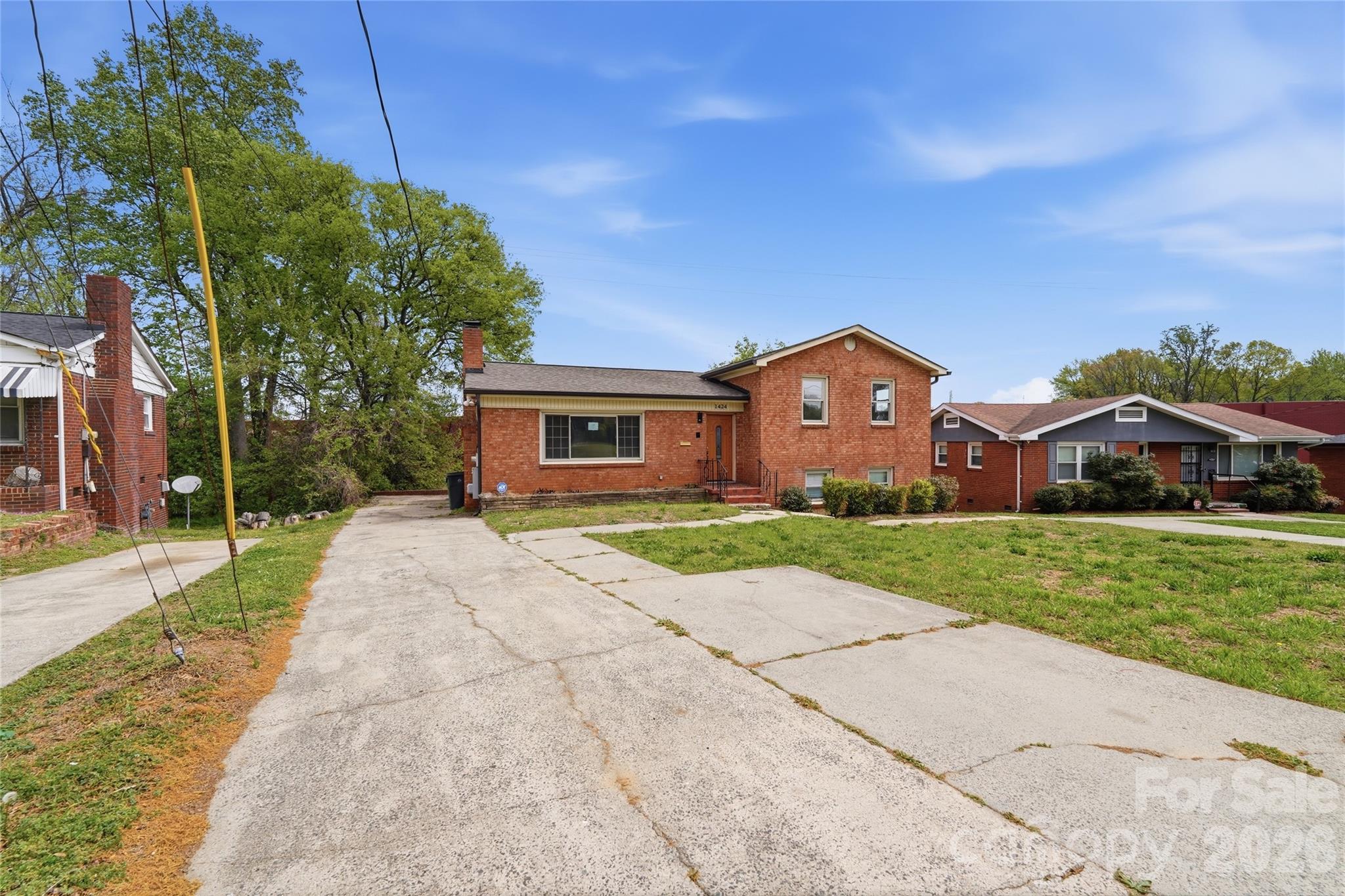 1424 Dean Street Property Photo 42