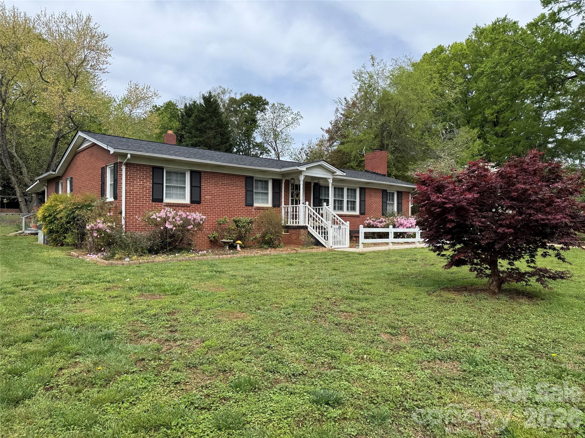 809 Katherine Avenue Property Photo 1