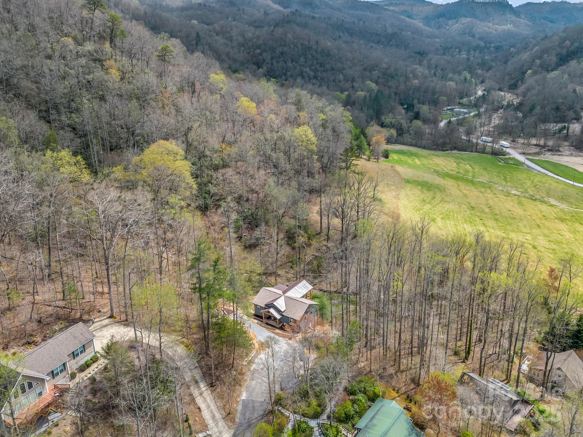 107 Twisted Birch Drive Property Photo 11