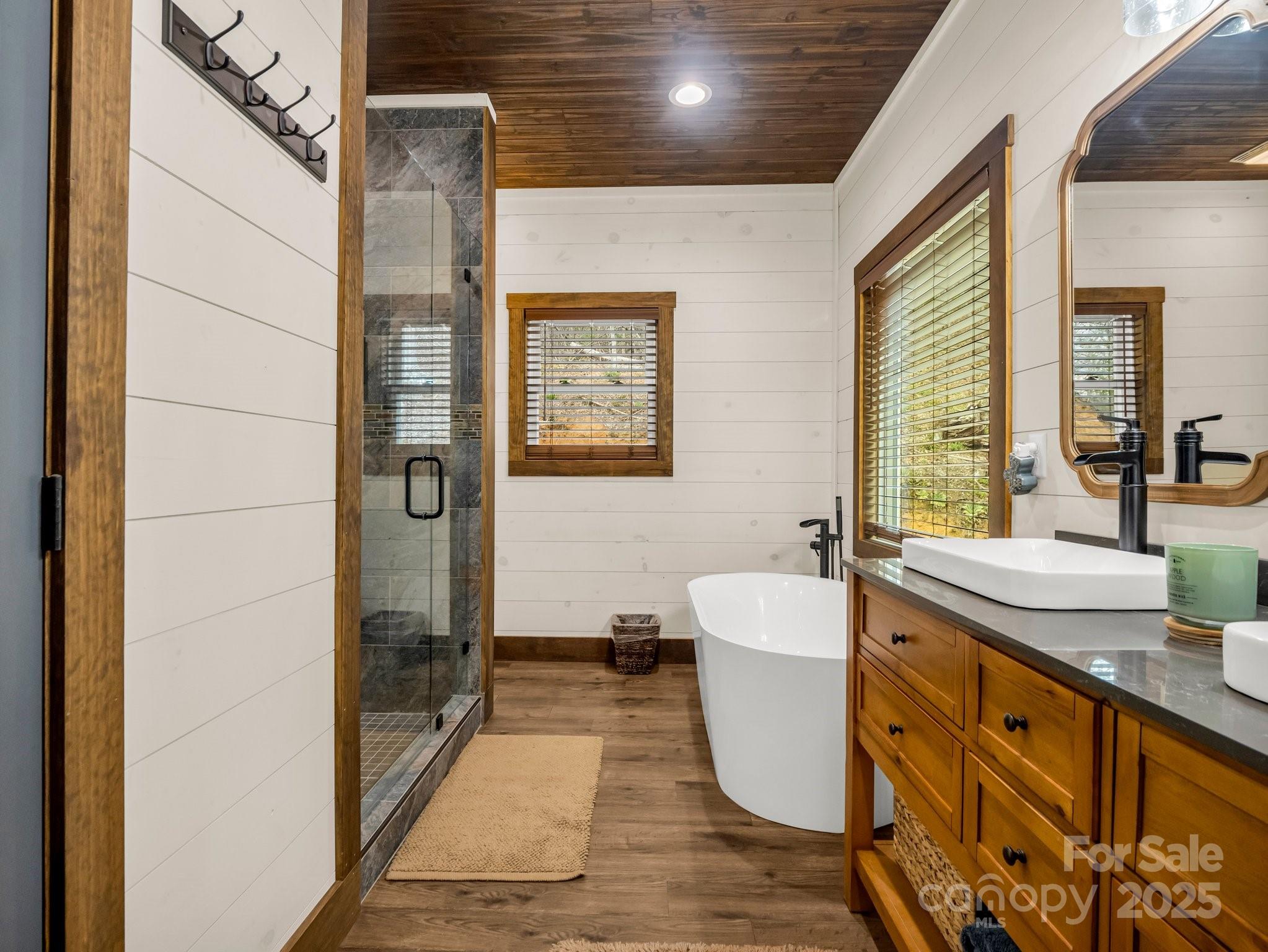 107 Twisted Birch Drive Property Photo 33