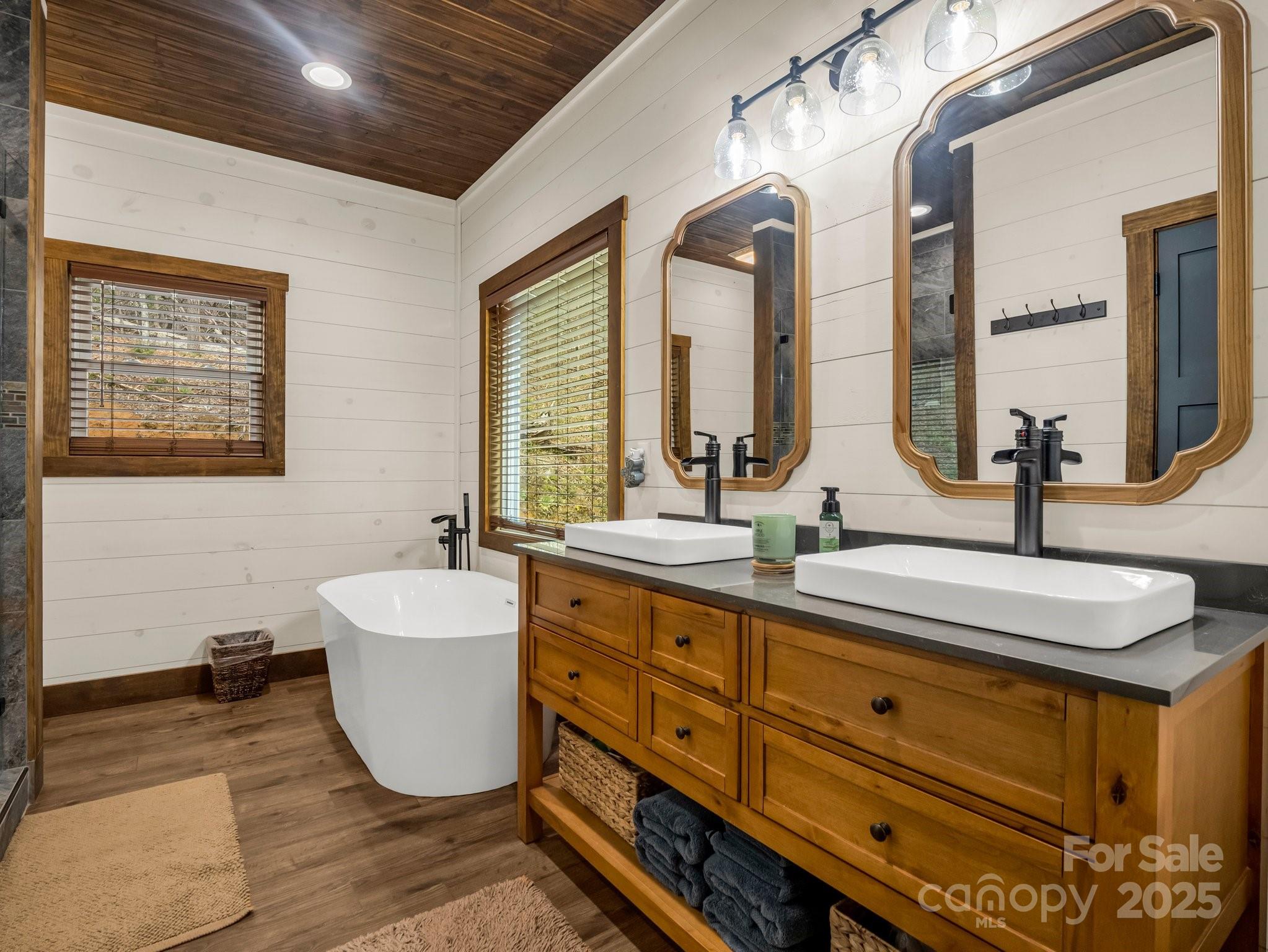 107 Twisted Birch Drive Property Photo 35