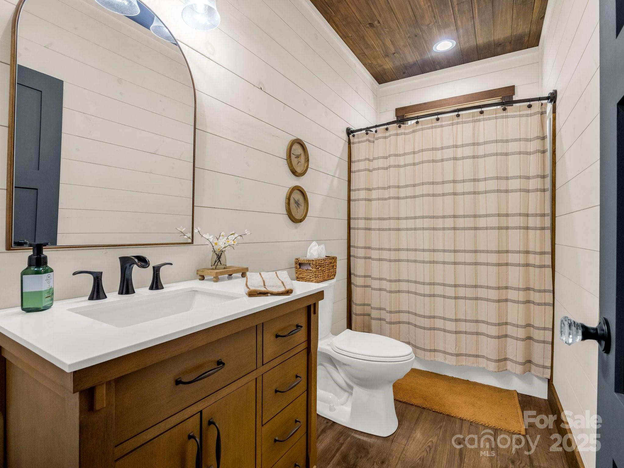107 Twisted Birch Drive Property Photo 40