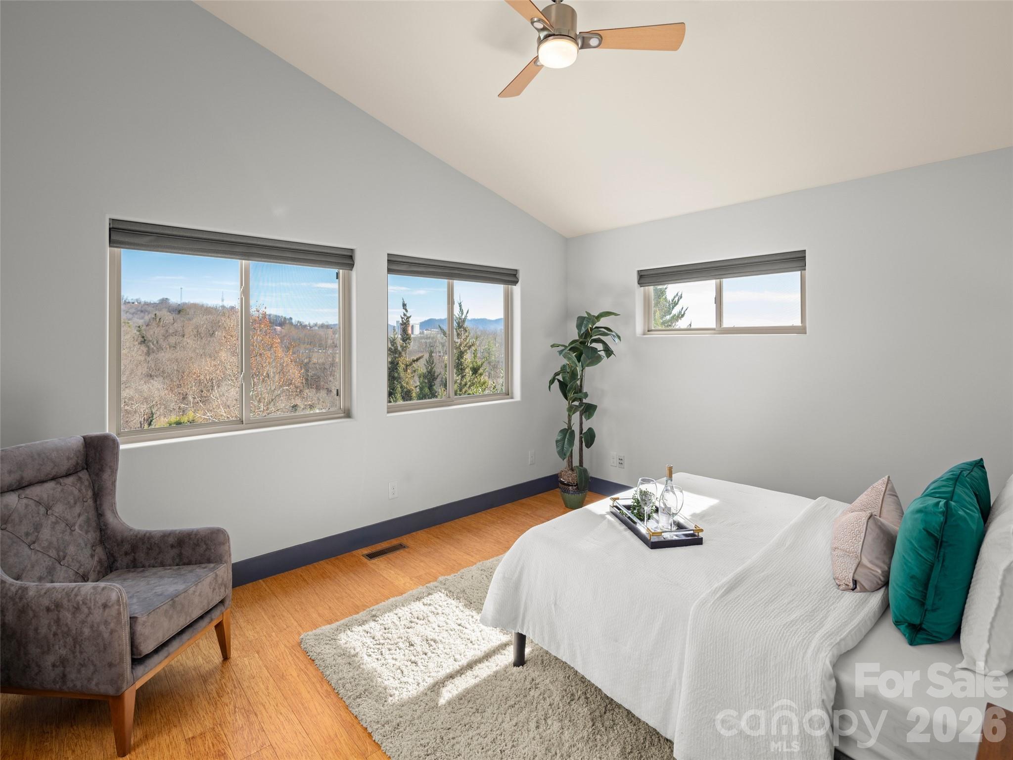 46 Park Avenue Property Photo 17