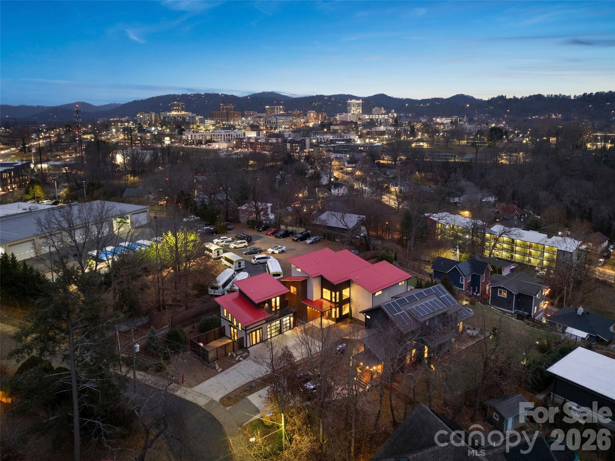 46 Park Avenue Property Photo 38