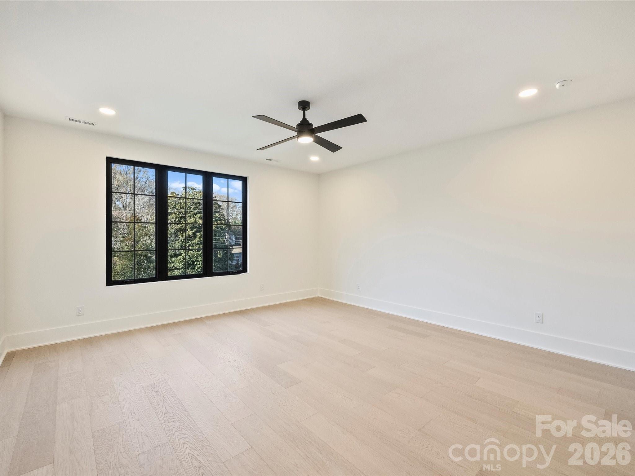 923 Laurel Creek Lane Property Photo 38