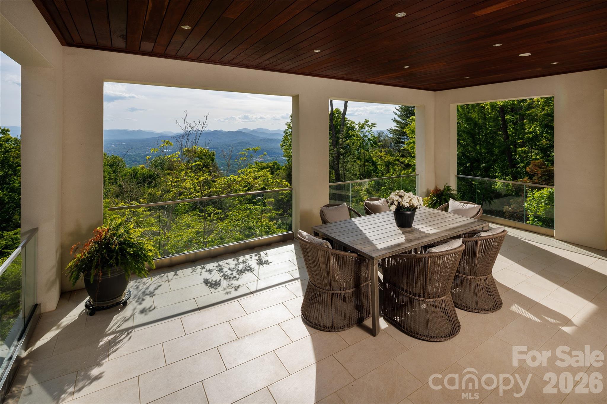 12 Sunset Summit Property Photo 25