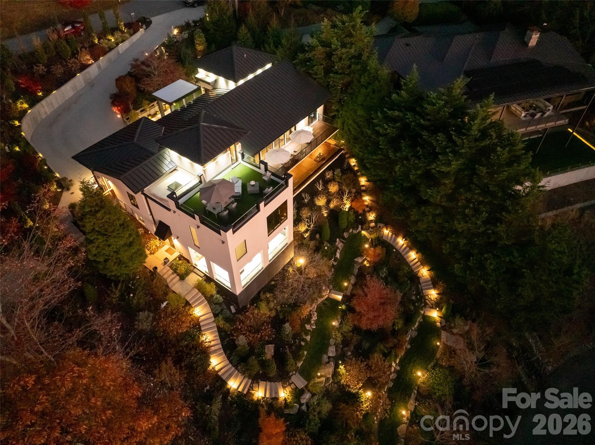 12 Sunset Summit Property Photo 34