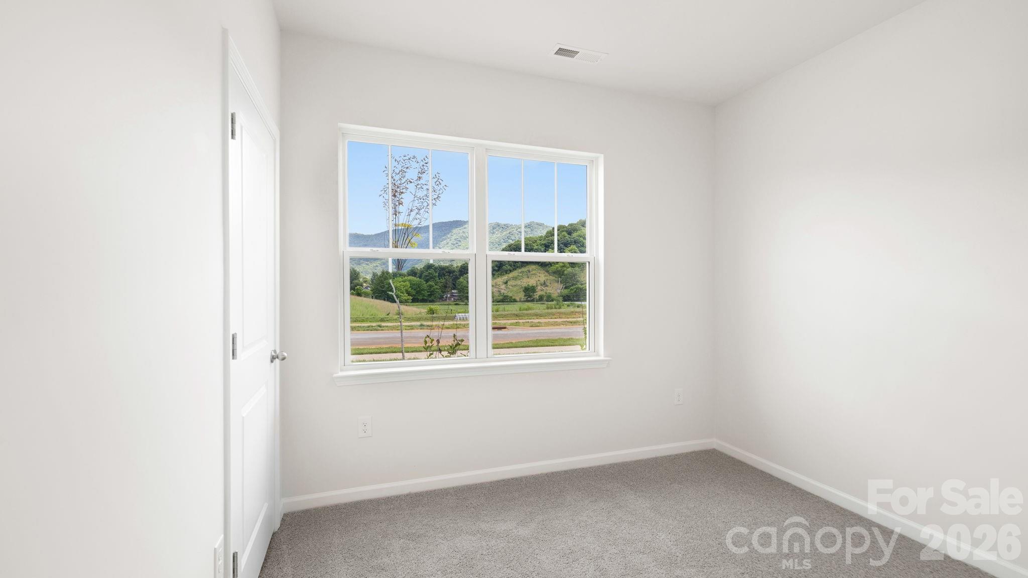 111 Ridgehaven Drive Property Photo 7