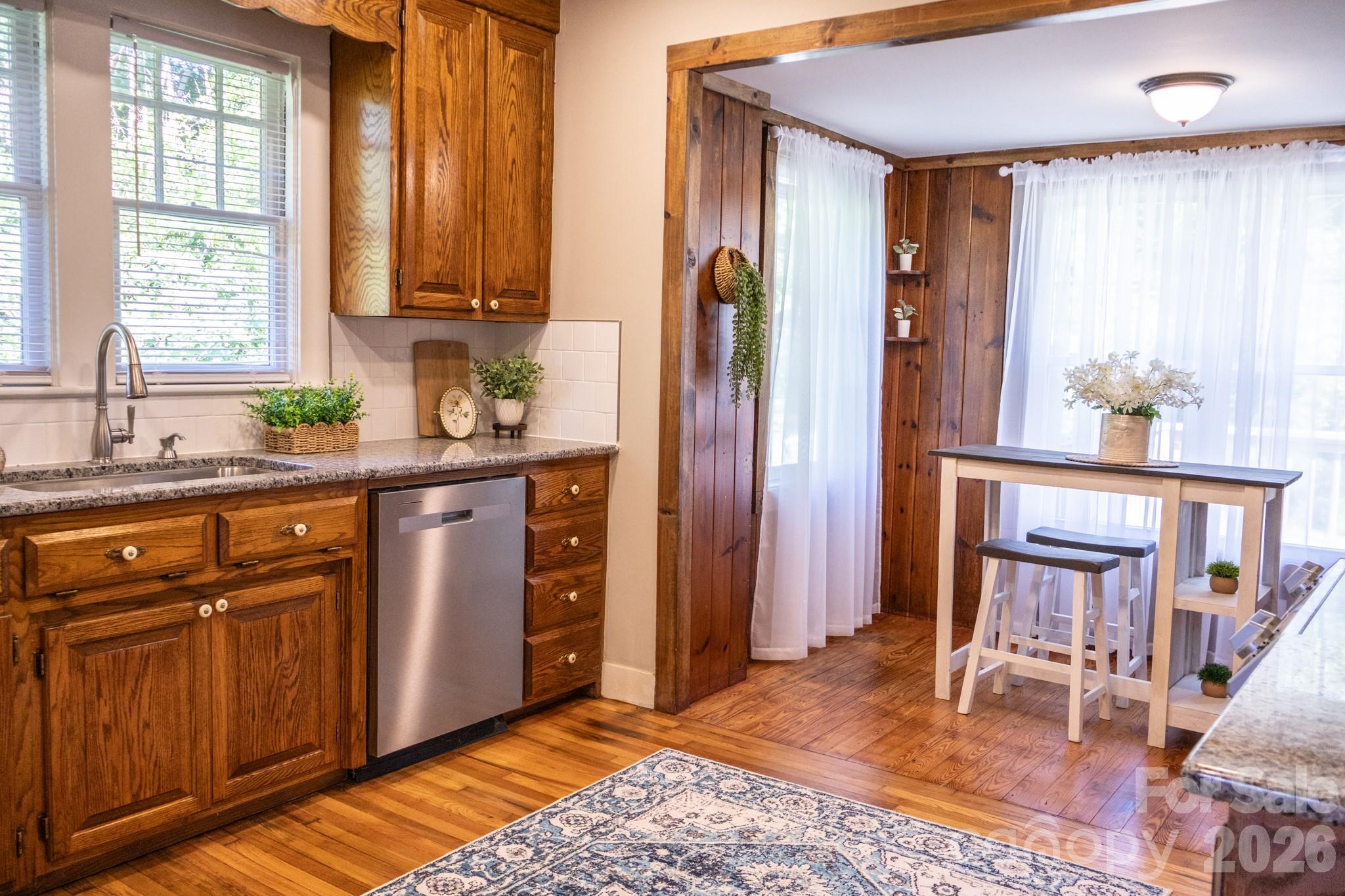 2523 Kool Park Road Property Photo 6