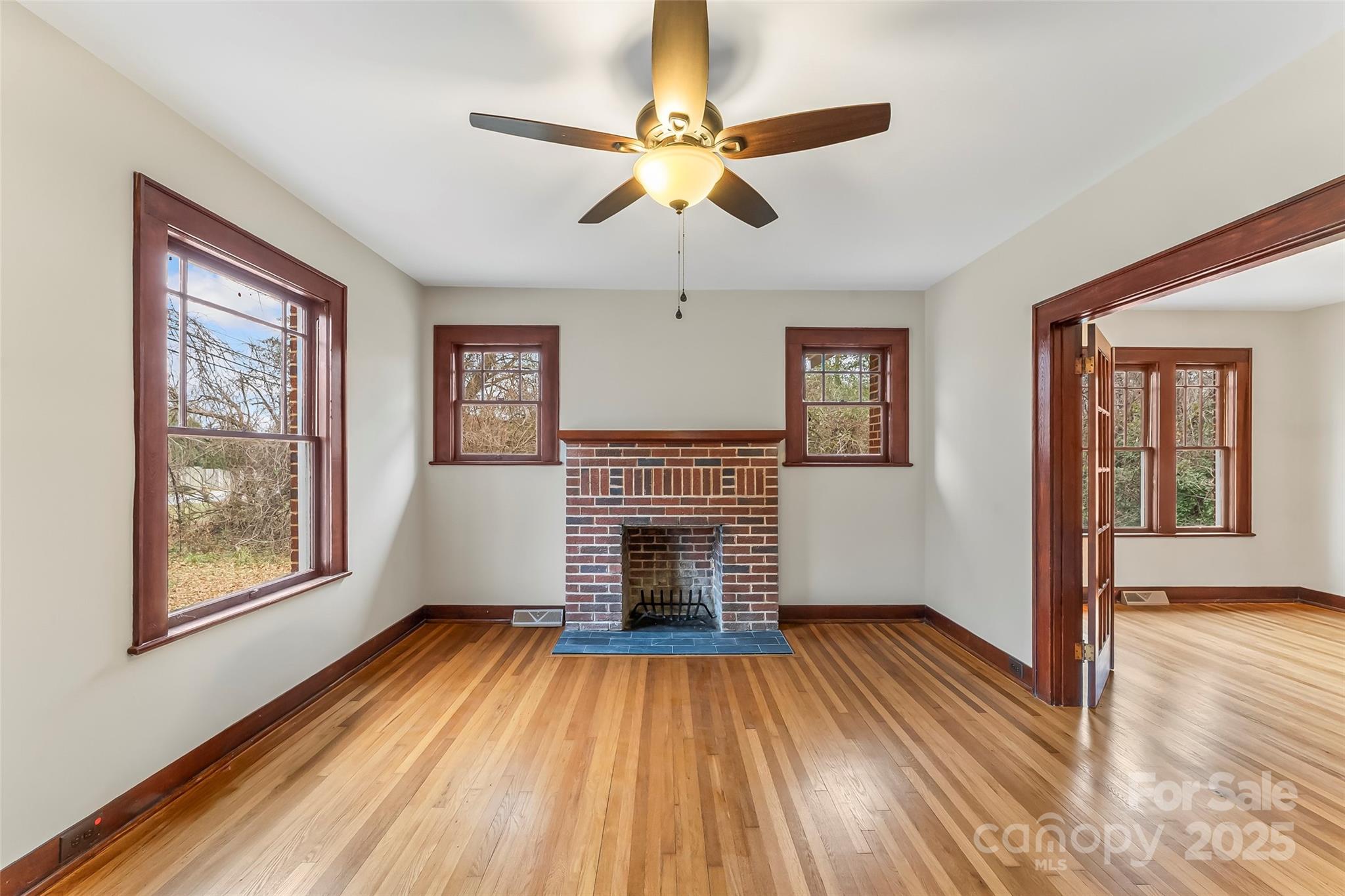2523 Kool Park Road Property Photo 9