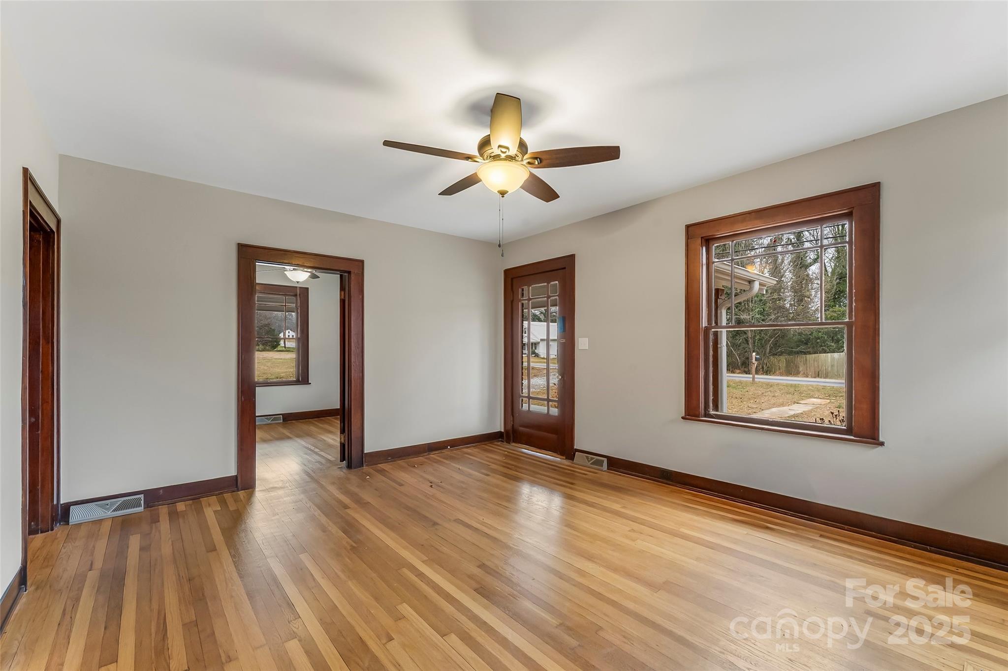 2523 Kool Park Road Property Photo 10