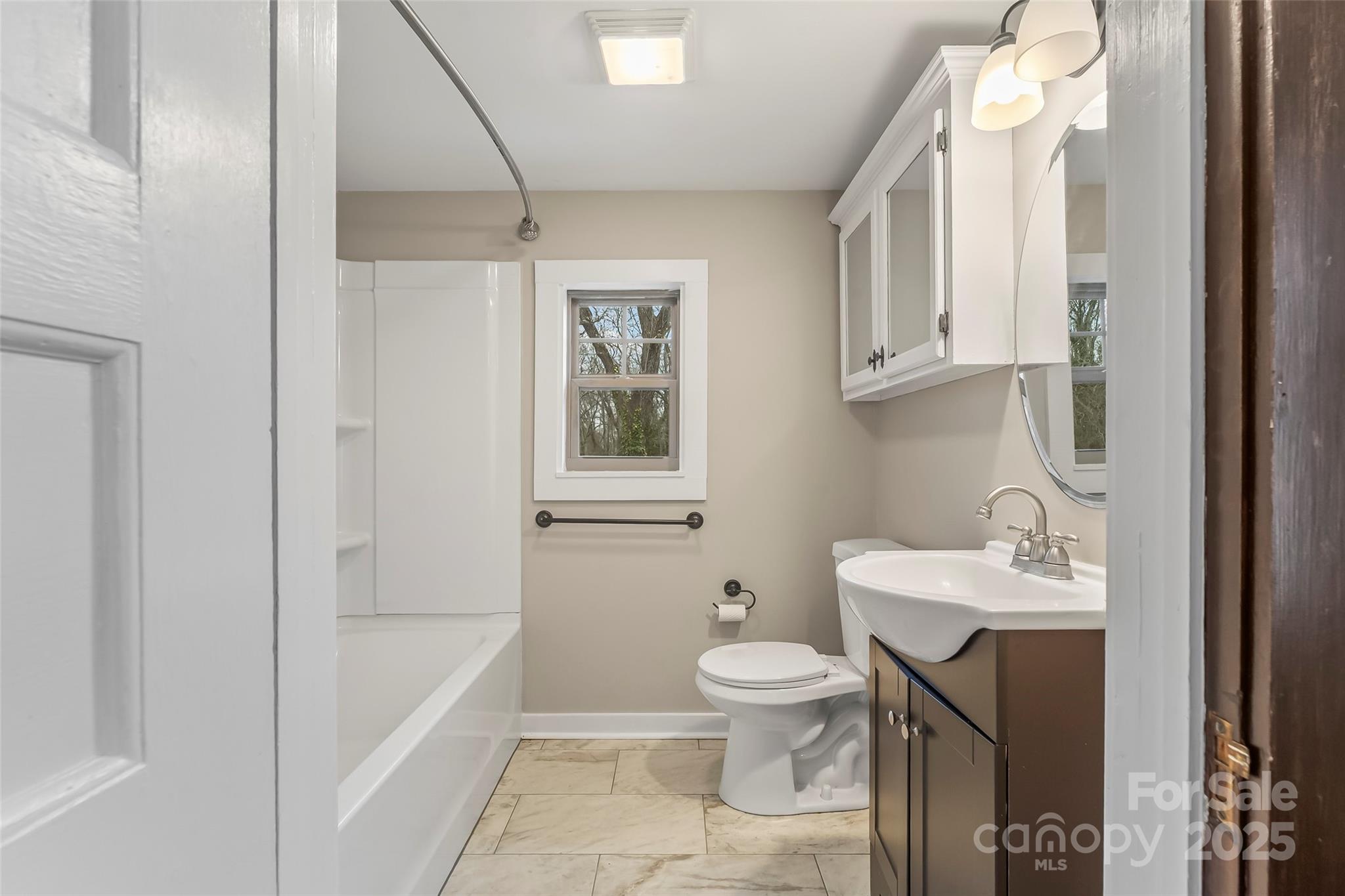 2523 Kool Park Road Property Photo 17