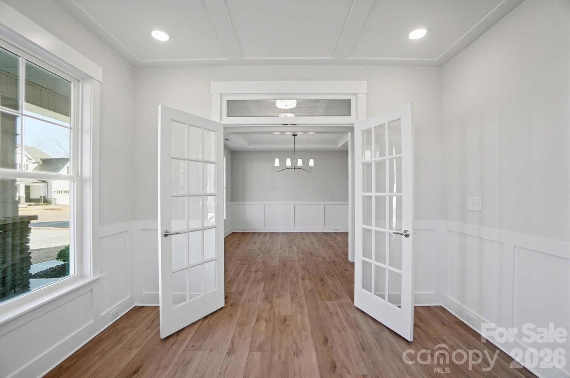 5054 Mclaughlin Loop Property Photo 7