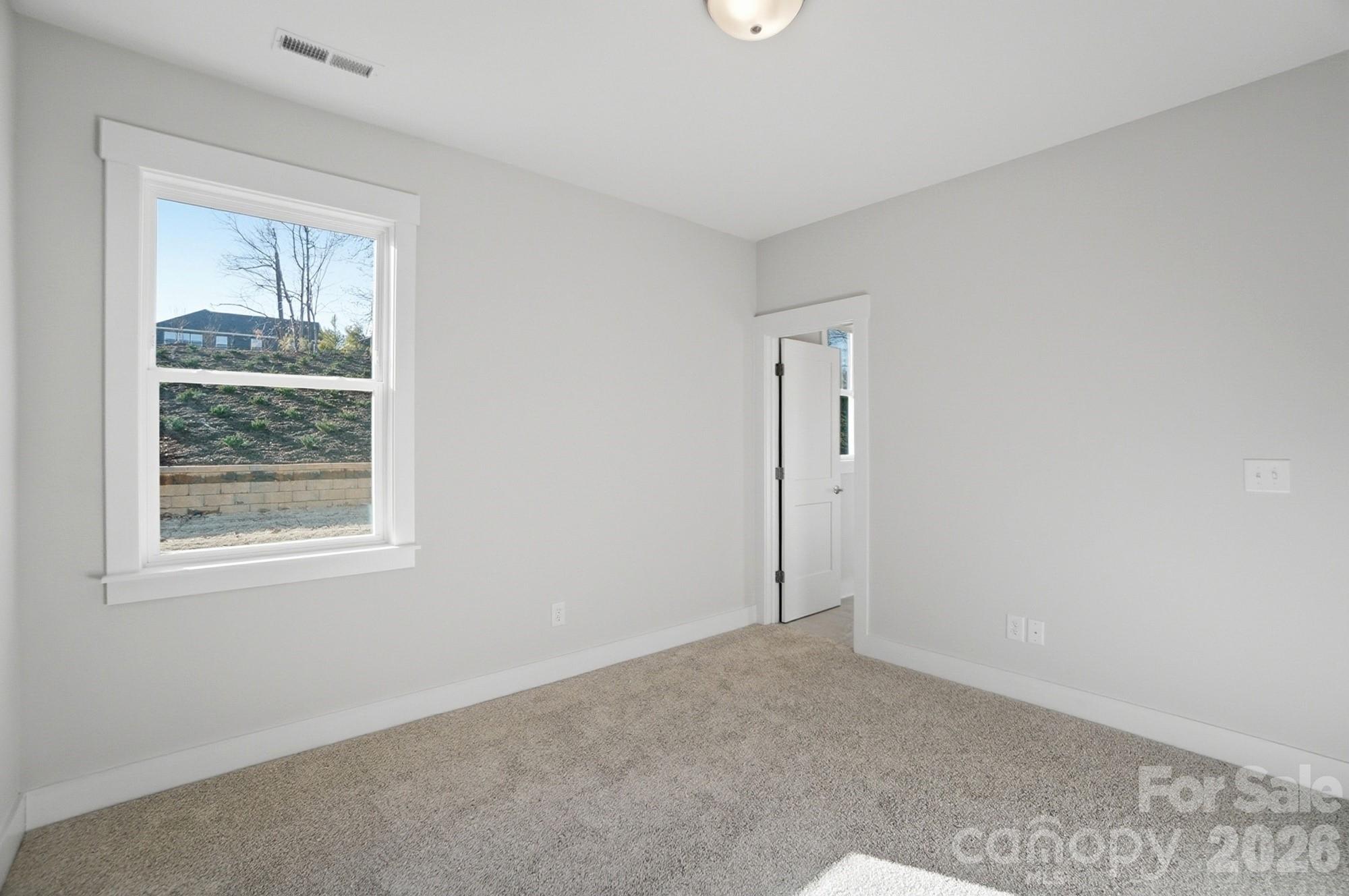 5054 Mclaughlin Loop Property Photo 27