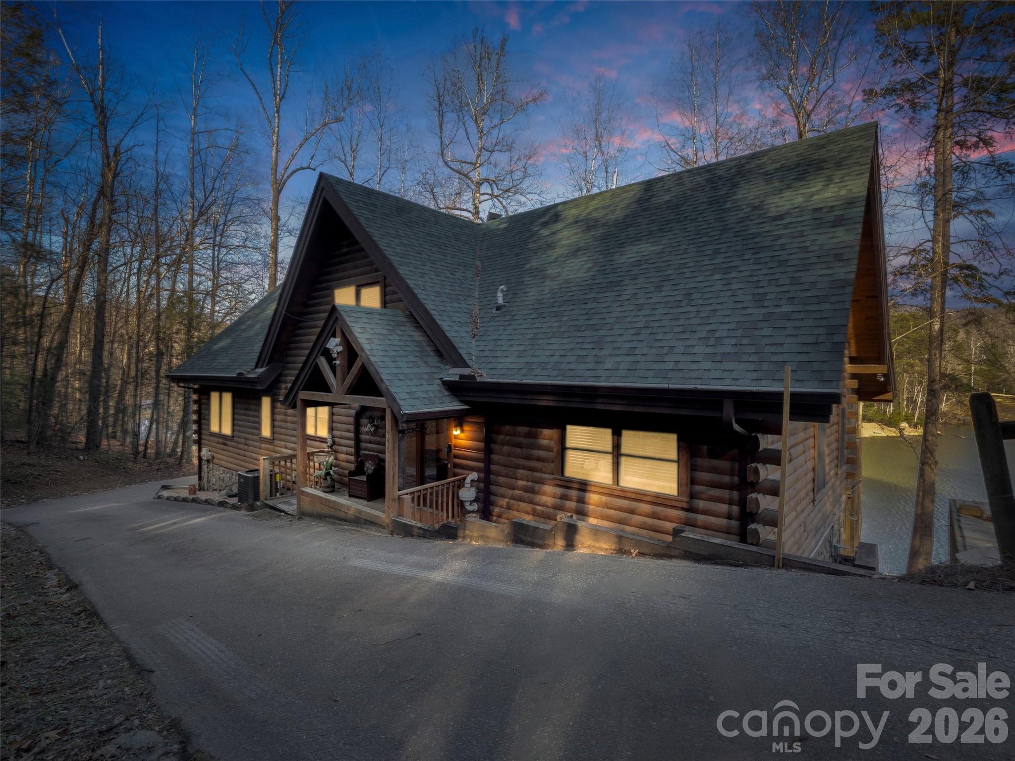 446 Rainbow Circle Property Photo 1