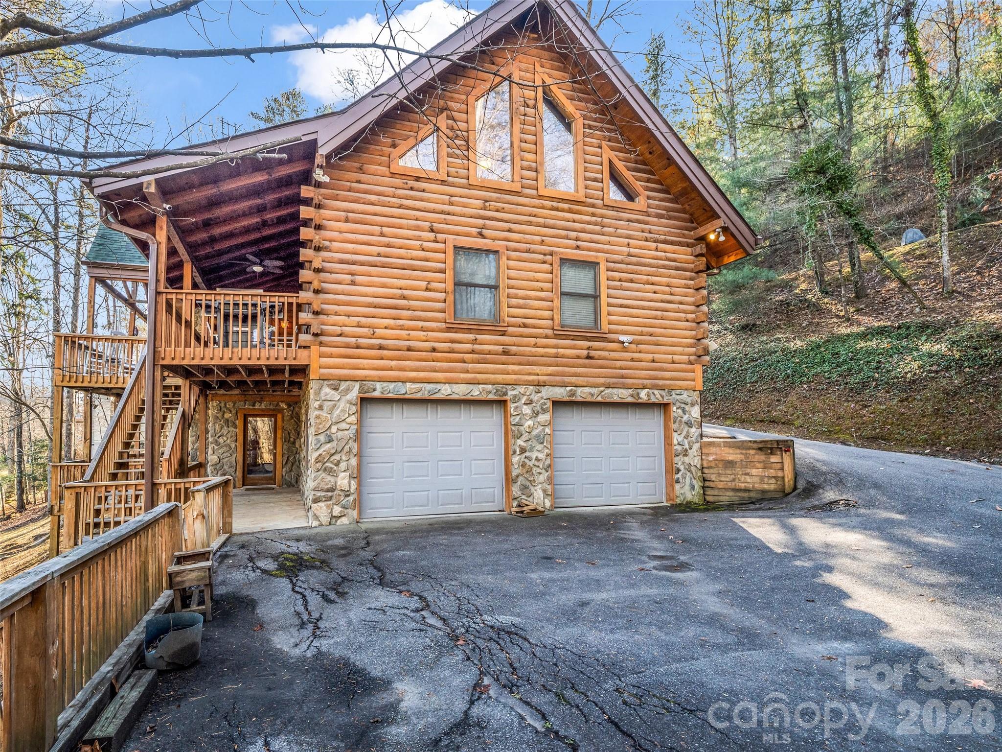 446 Rainbow Circle Property Photo 9