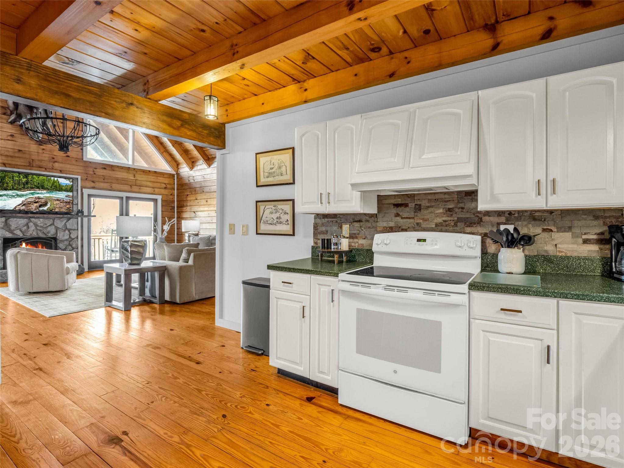 446 Rainbow Circle Property Photo 20