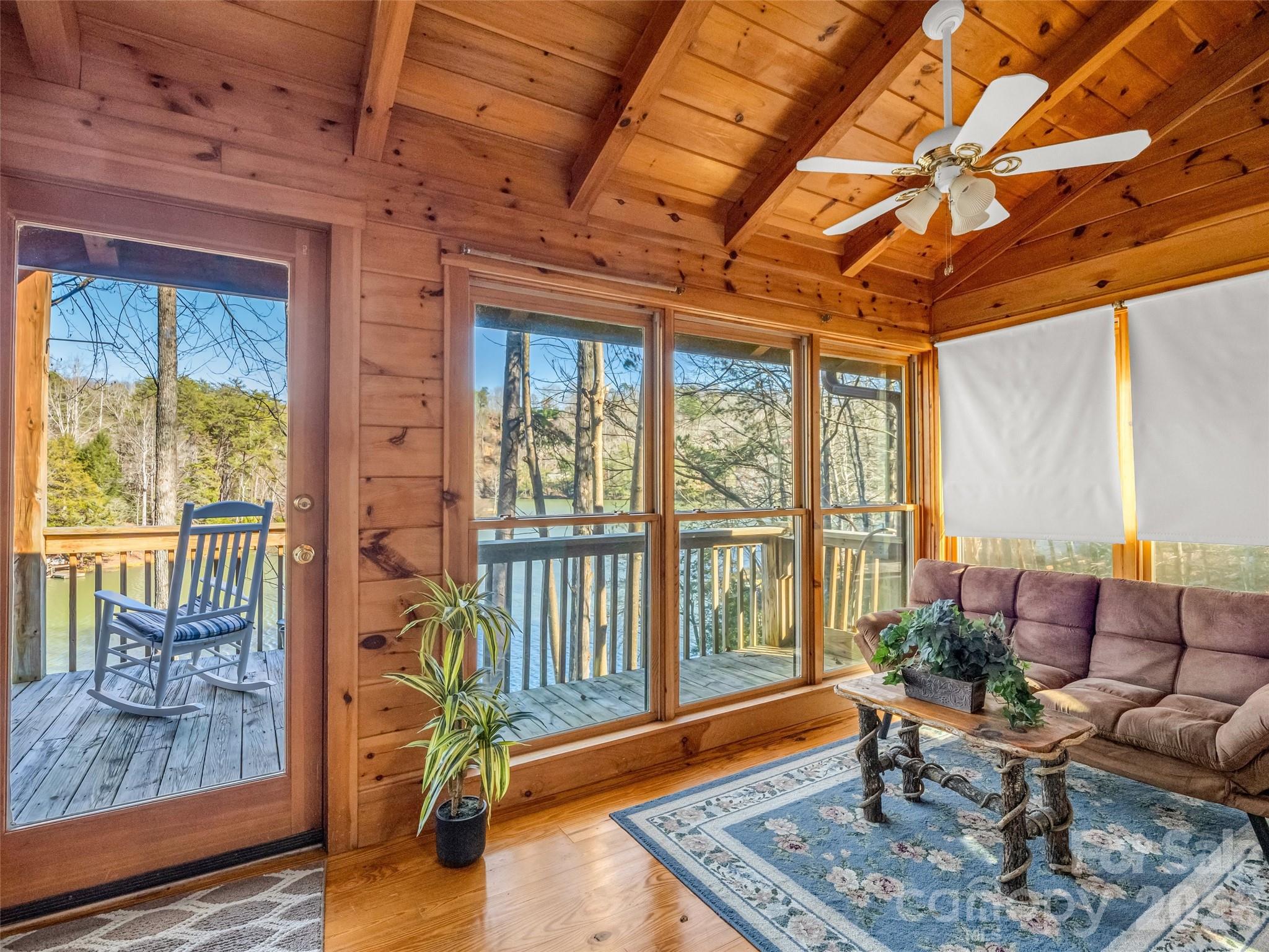 446 Rainbow Circle Property Photo 26