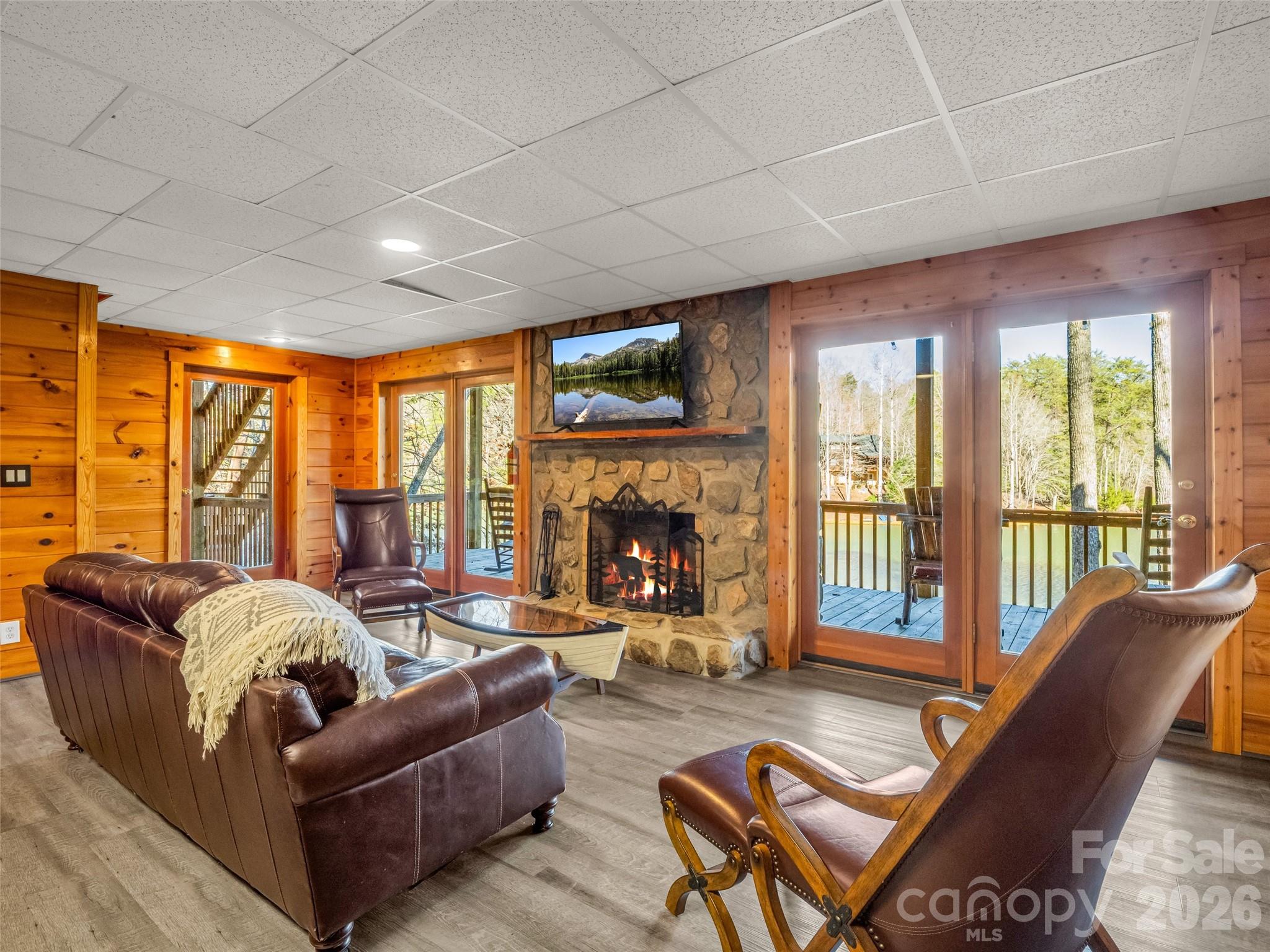 446 Rainbow Circle Property Photo 41