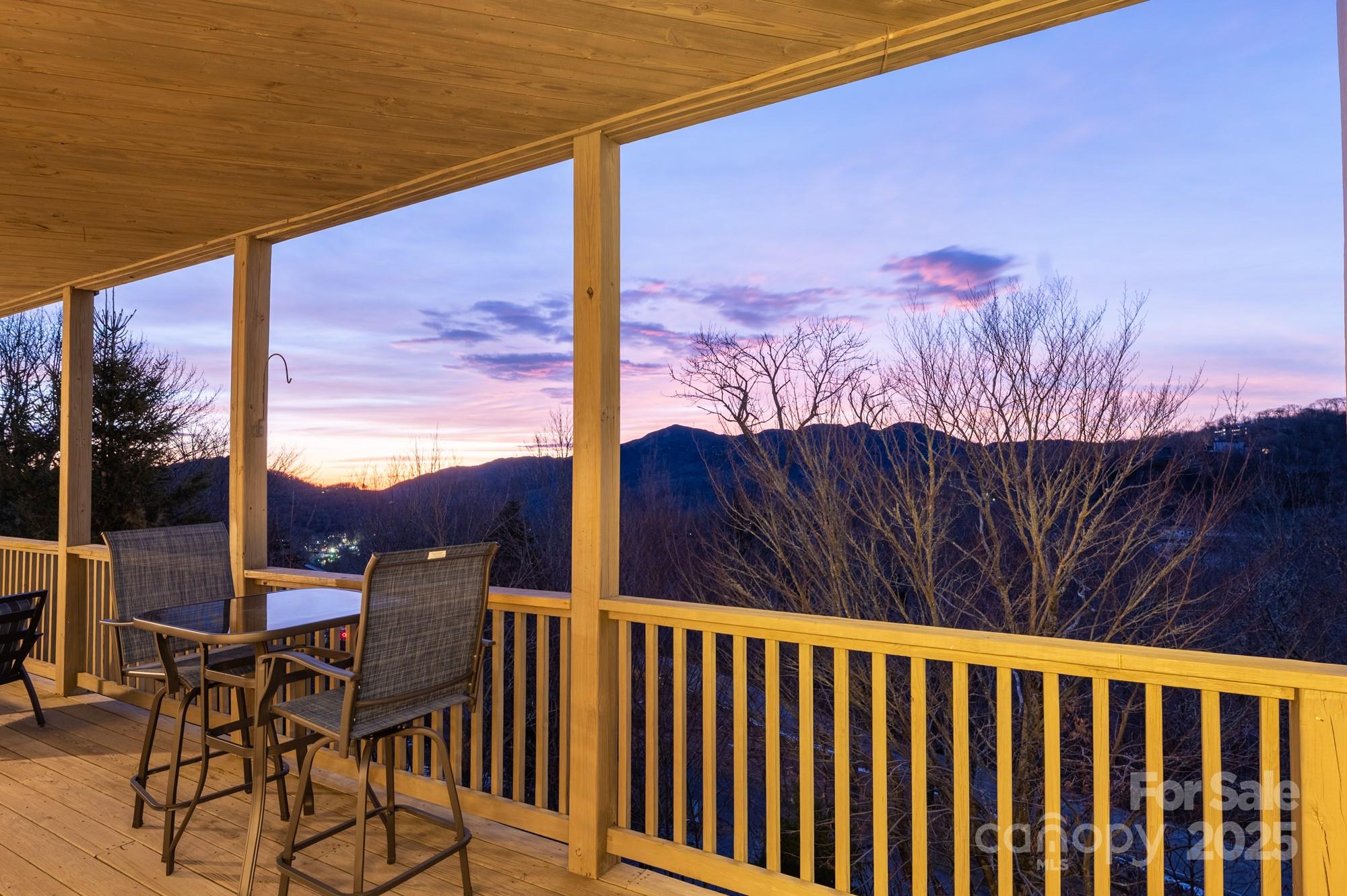 120 Pleasant View Boulevard Property Photo 6