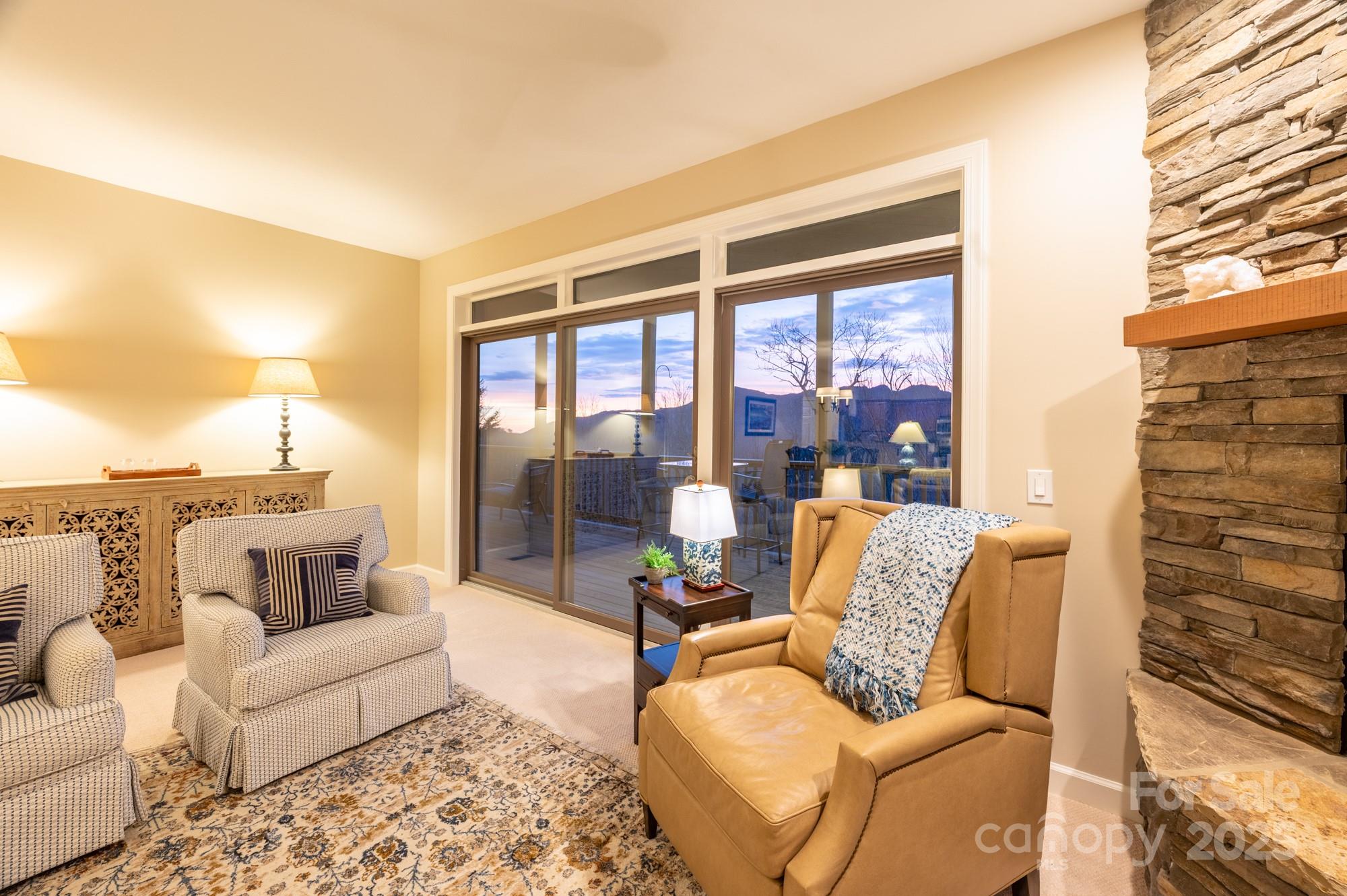 120 Pleasant View Boulevard Property Photo 8