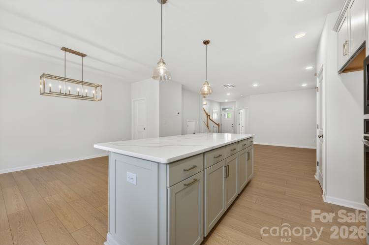 10114 Mamillion Drive Property Photo 8