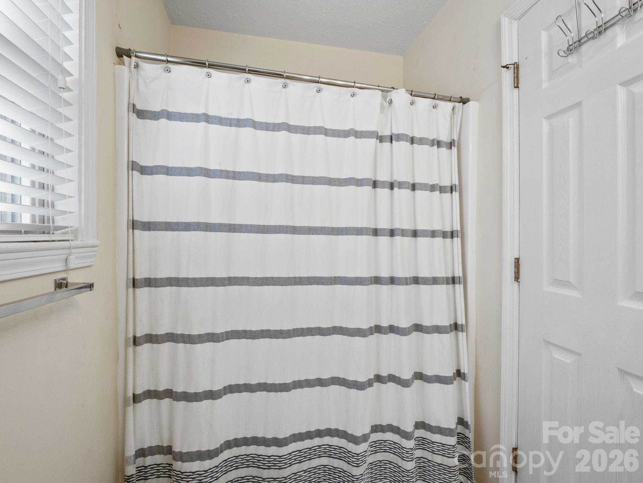 137 Weaver Court Property Photo 17