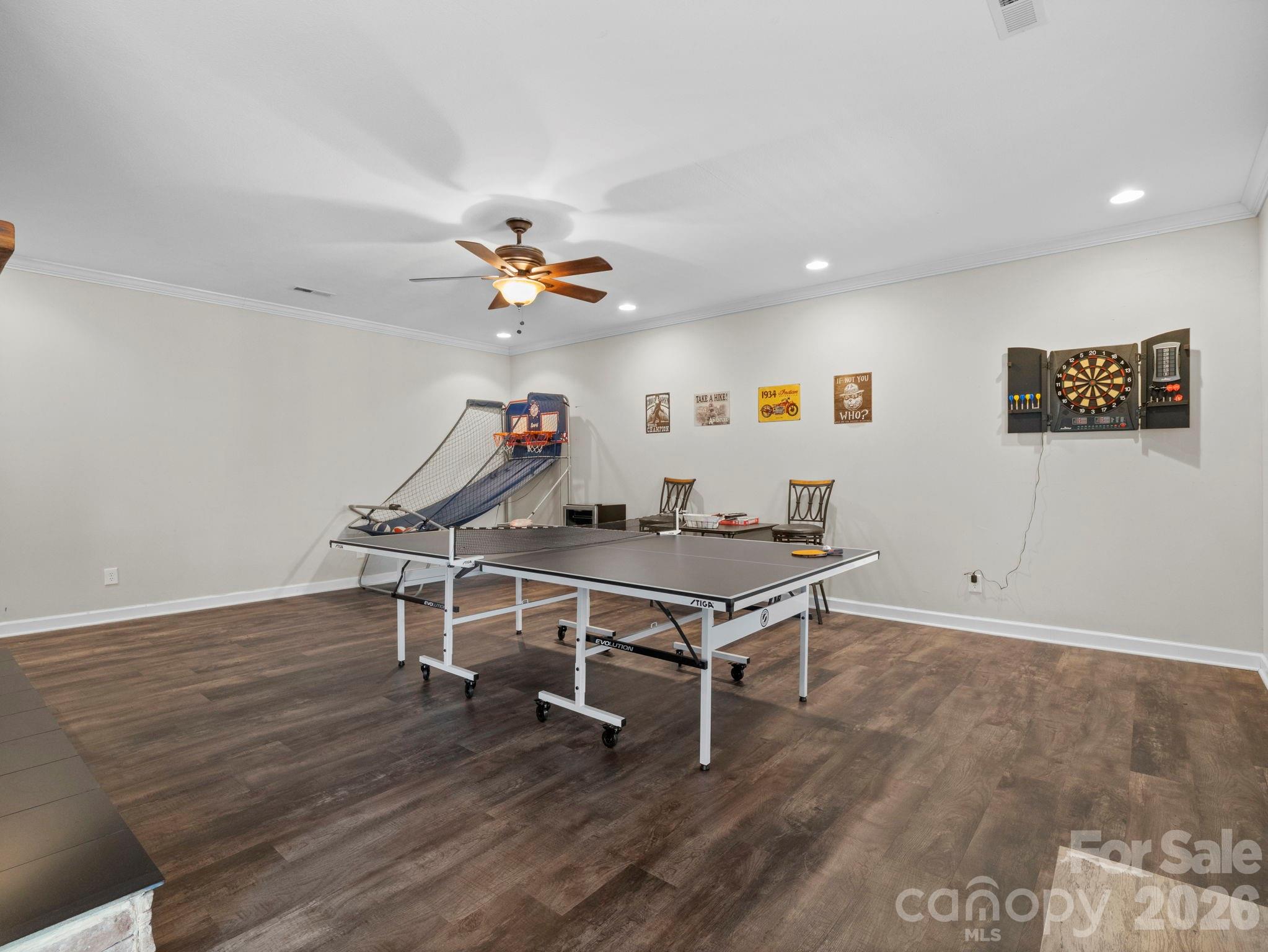 137 Weaver Court Property Photo 24