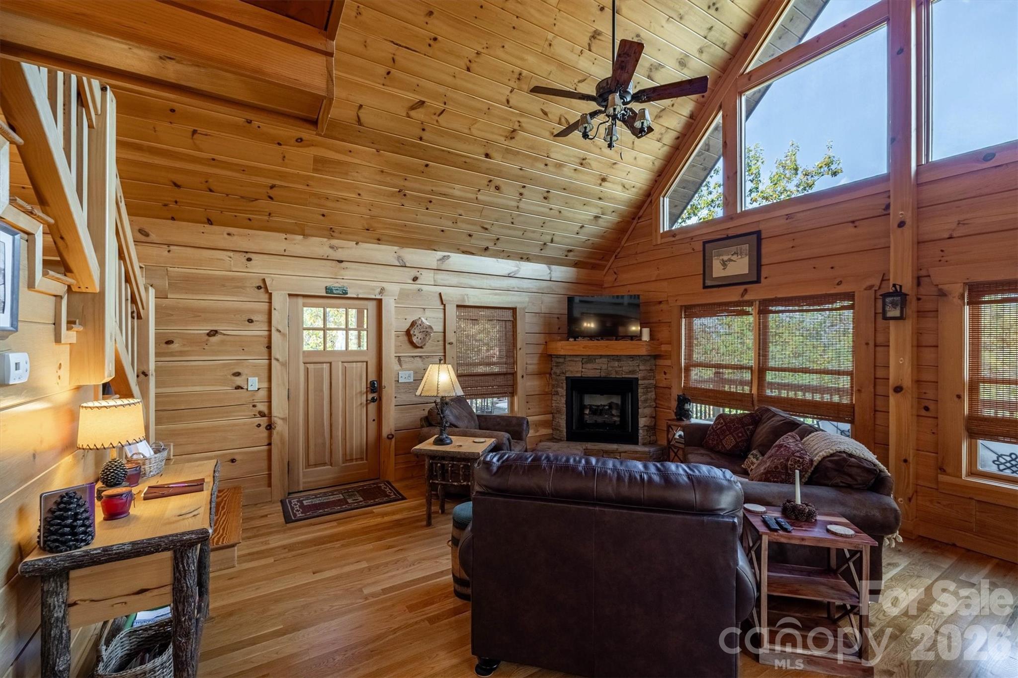 1143 Grandview Peaks Drive Property Photo 17