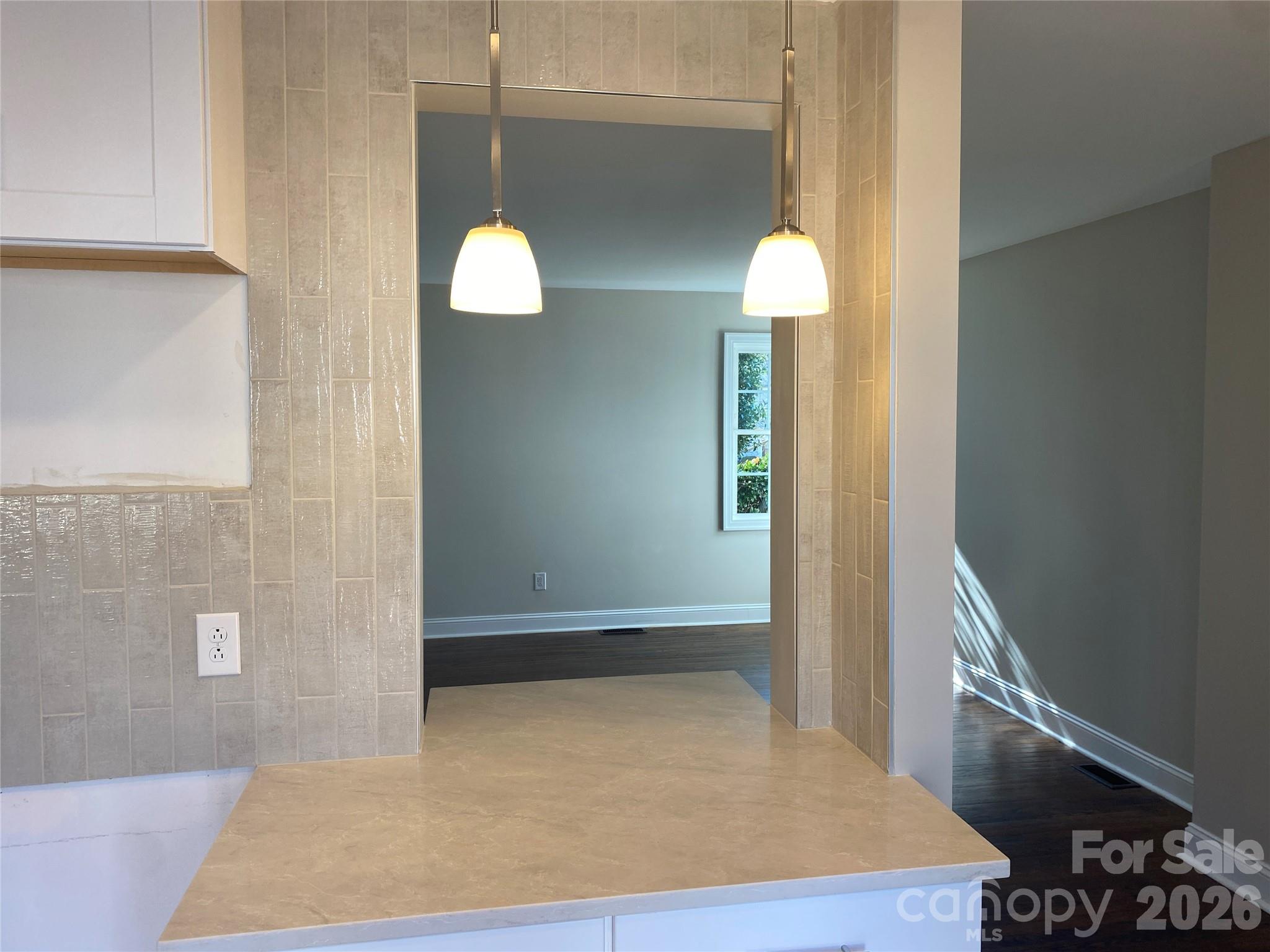 524 Wakefield Drive A Property Photo 10