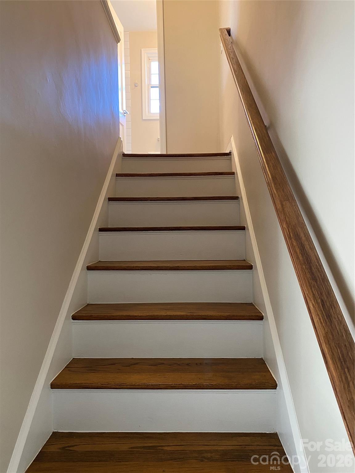 524 Wakefield Drive A Property Photo 11