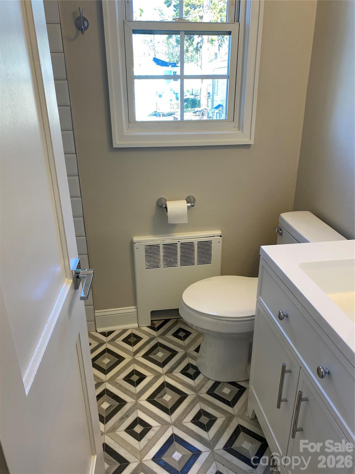 524 Wakefield Drive A Property Photo 15