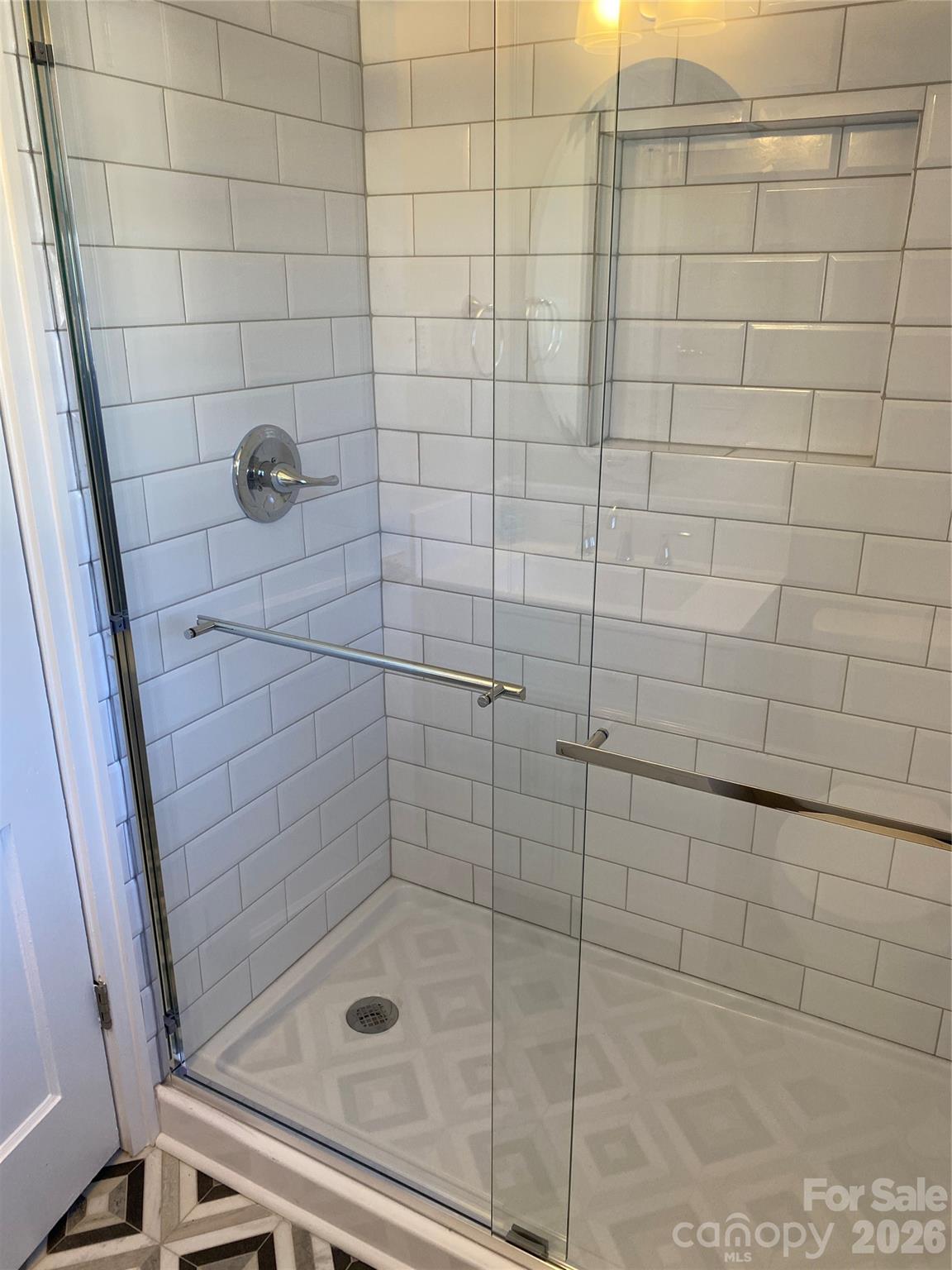 524 Wakefield Drive A Property Photo 16